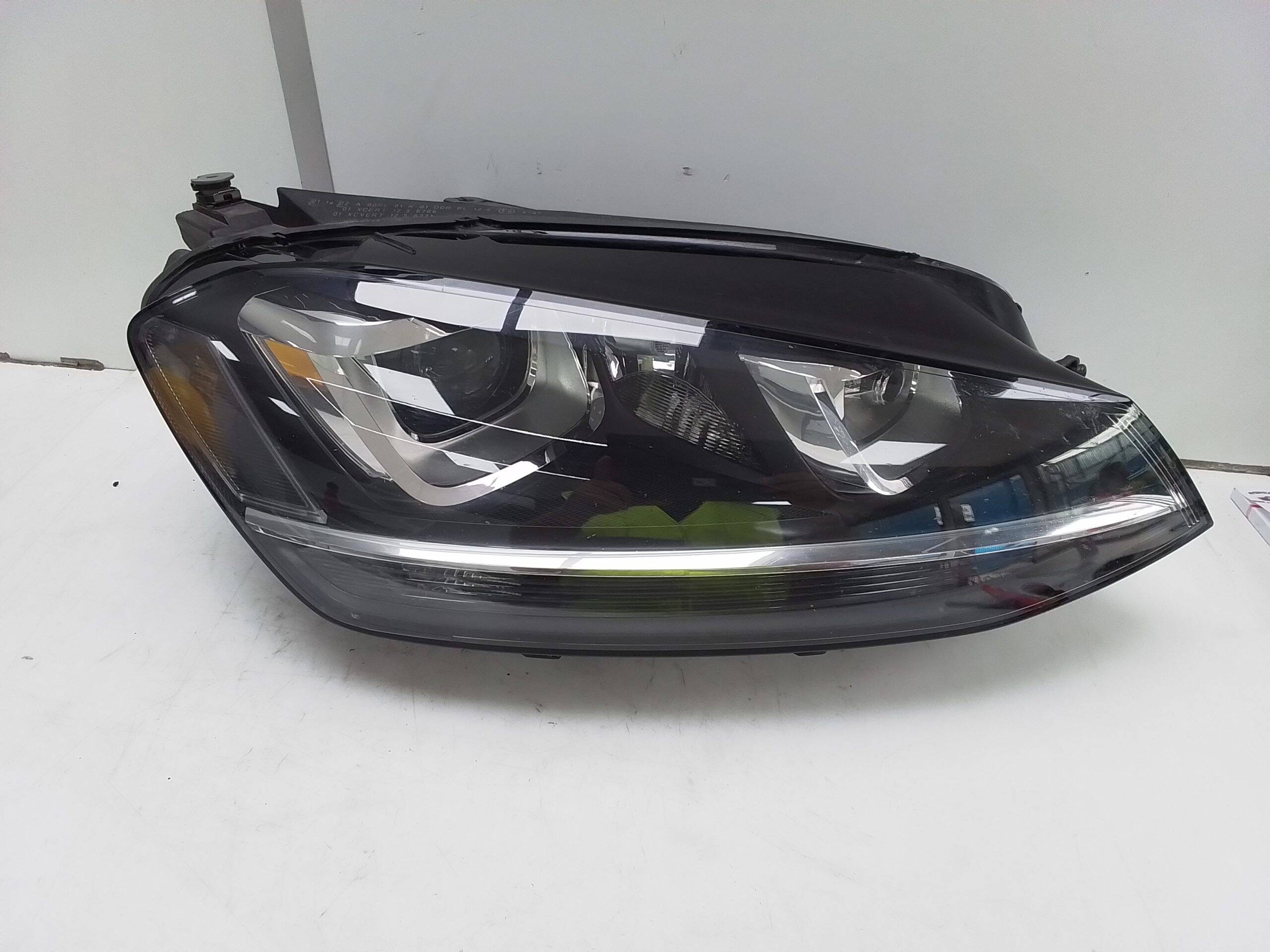 Faro del derecho xenon volkswagen golf vii (5g1/be1)(09.2012->)