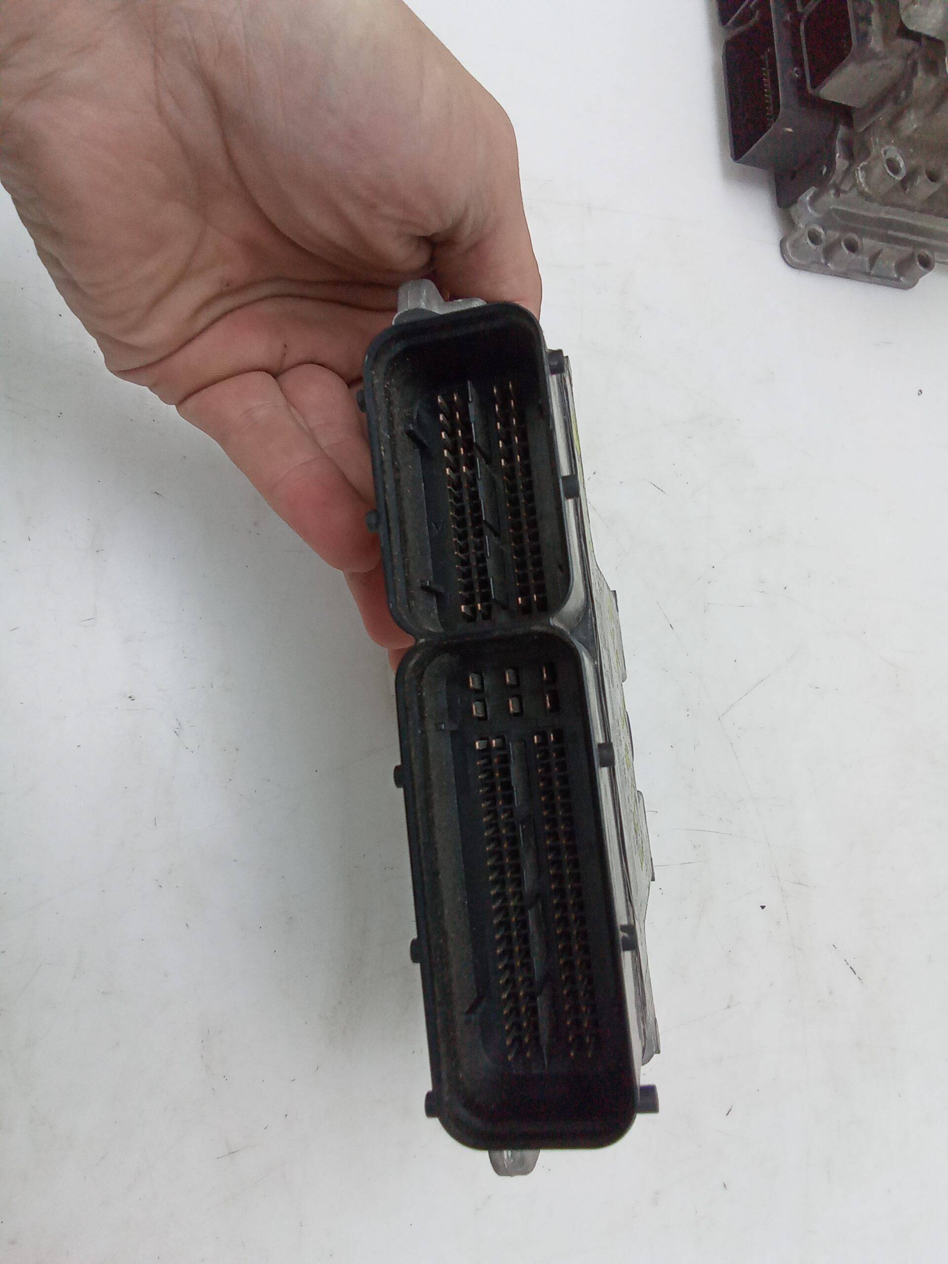 Centralita motor ecu volkswagen passat berlina (3b3)(2000->)