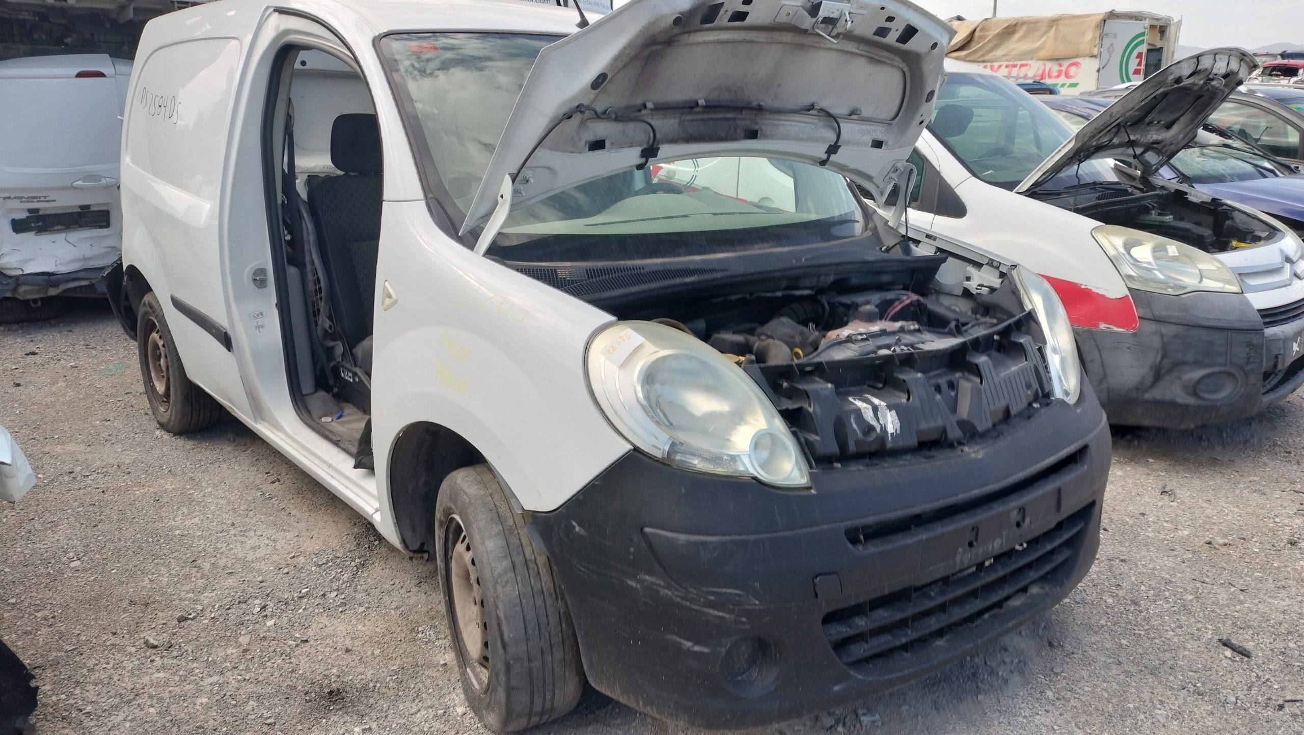 Paragolpes delantero renault kangoo ii (f/kw0)(2008->)