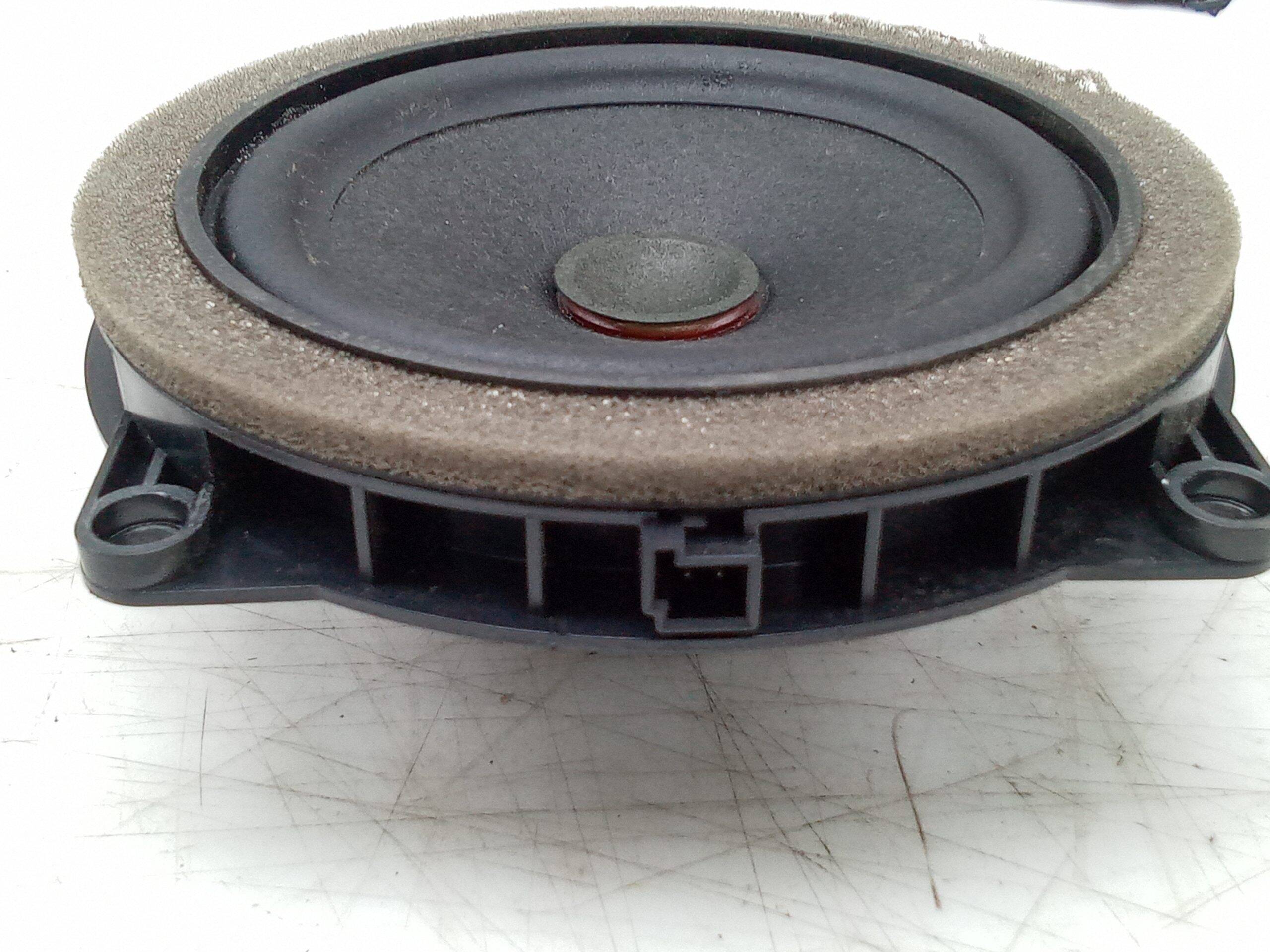 Altavoz puerta delantera bmw serie x1 (e84)(2009->)