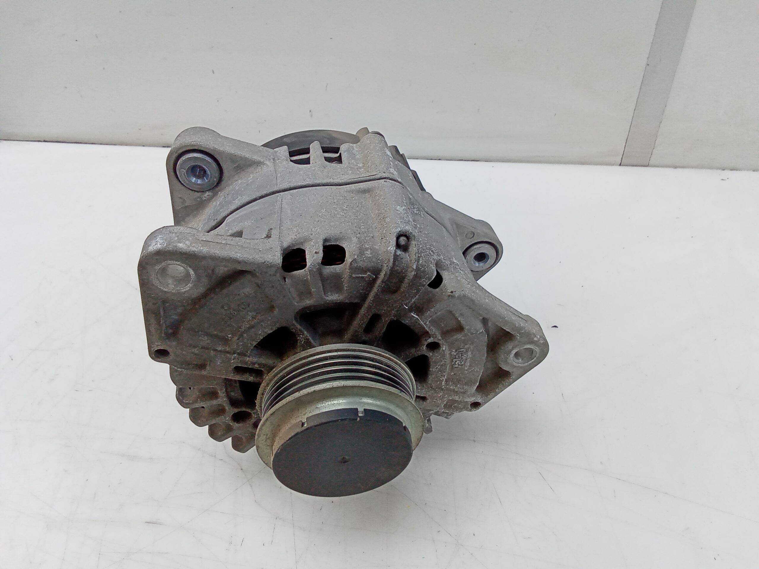 Alternador mb w205 mercedes-benz clase c (bm 205) coupe (12.2015->)