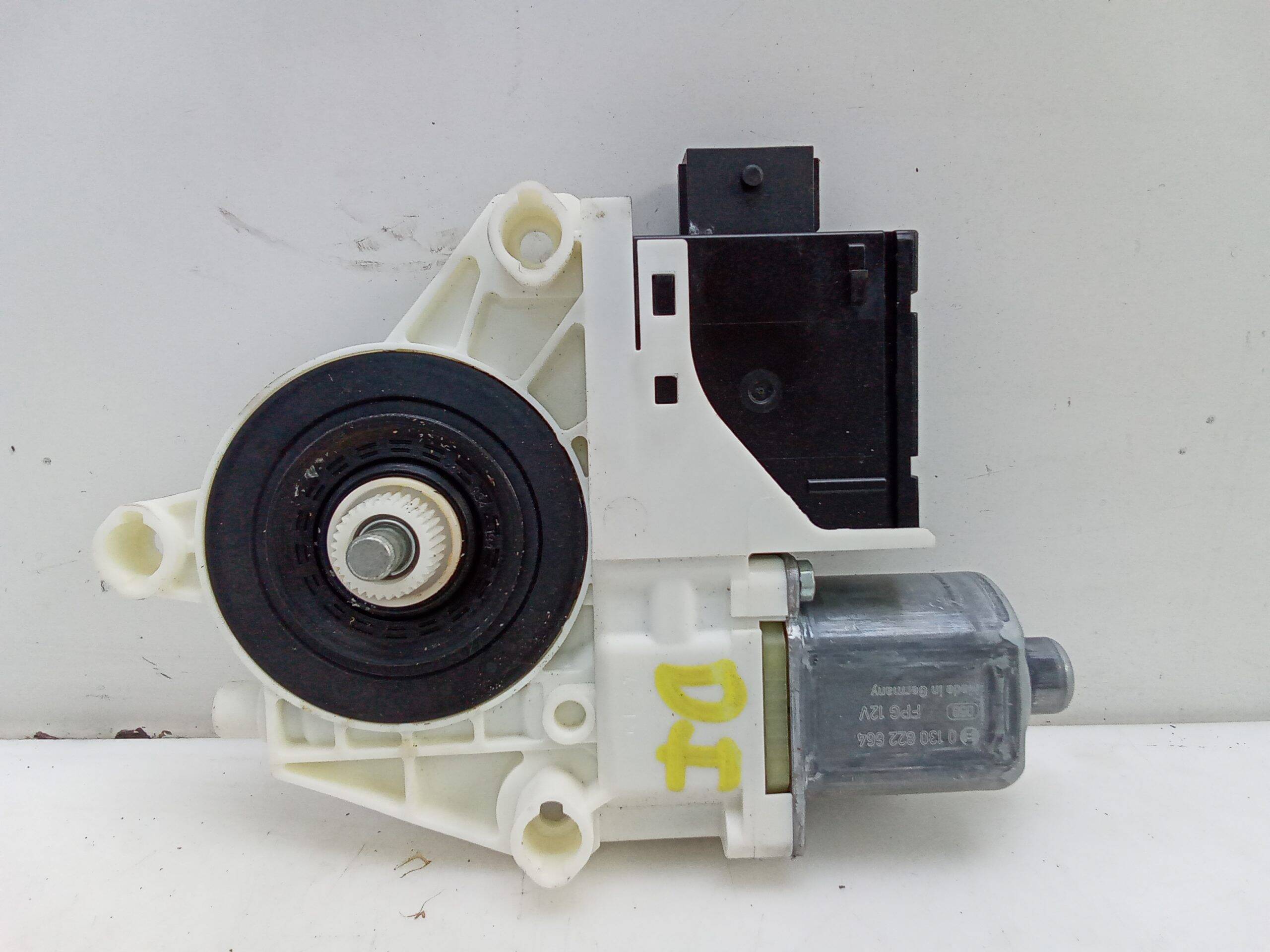 Motor elevalunas delantero izquierdo fiat 500x (334)(2014->)