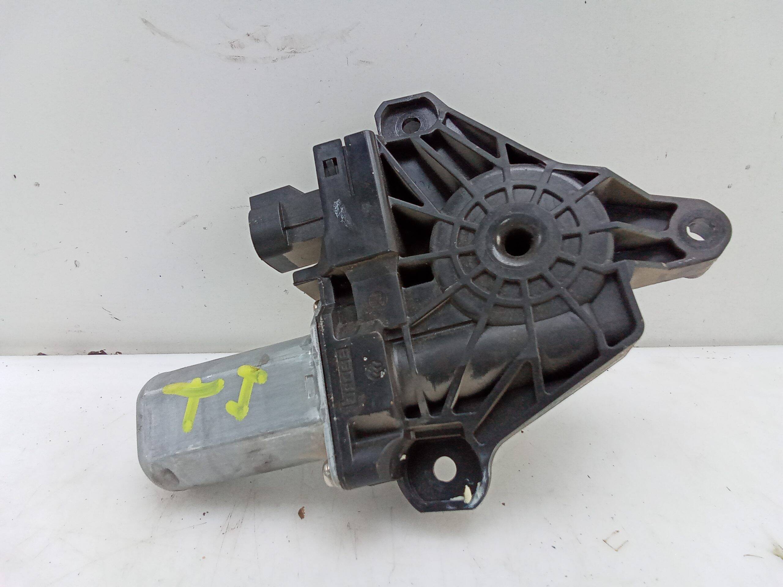 Motor elevalunas trasero izquierdo fiat 500x (334)(2014->)