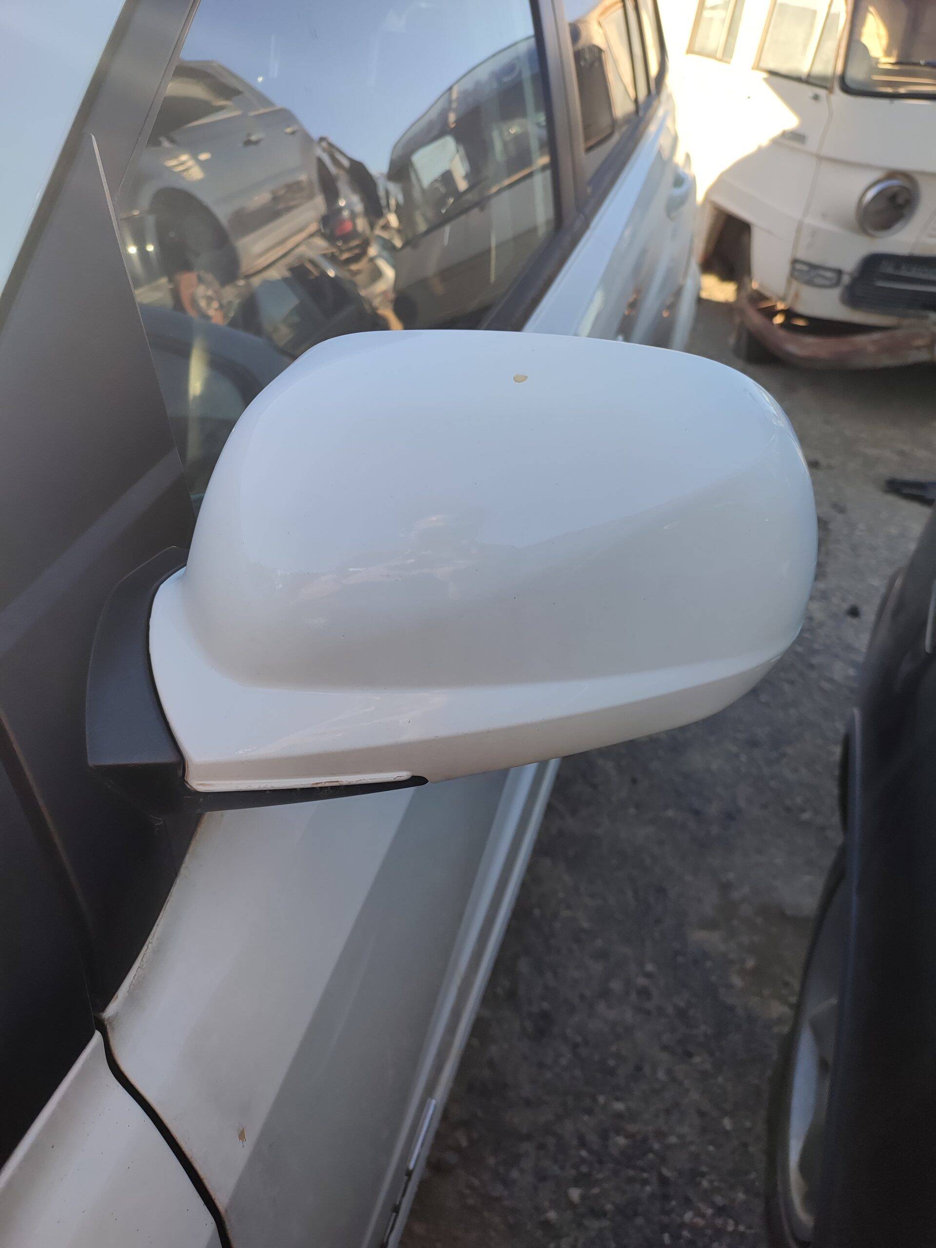 Retrovisor izq ssangyong kyron (10.2005->)