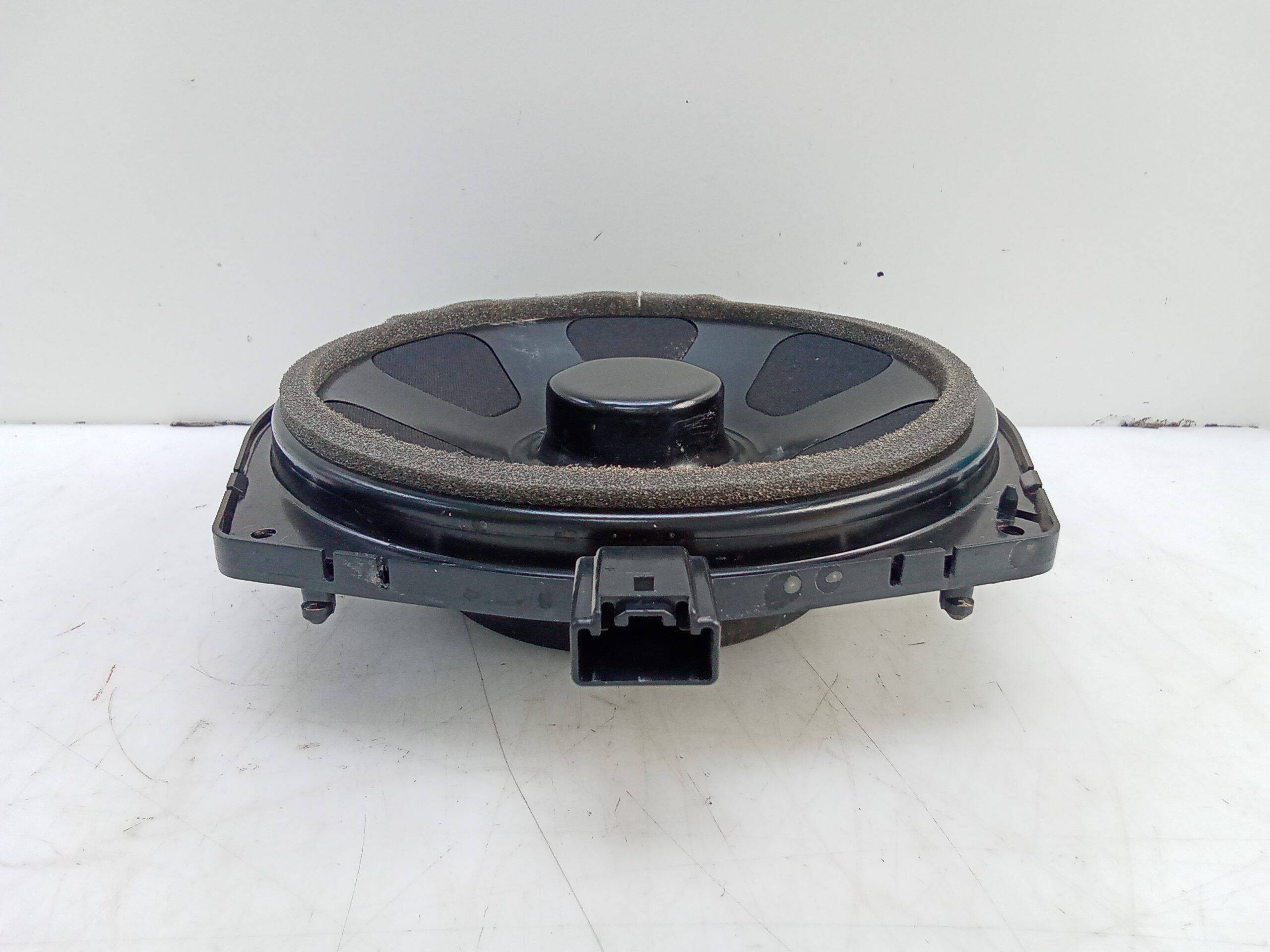 Altavoz delantero derecho land rover range rover (01.2013->)