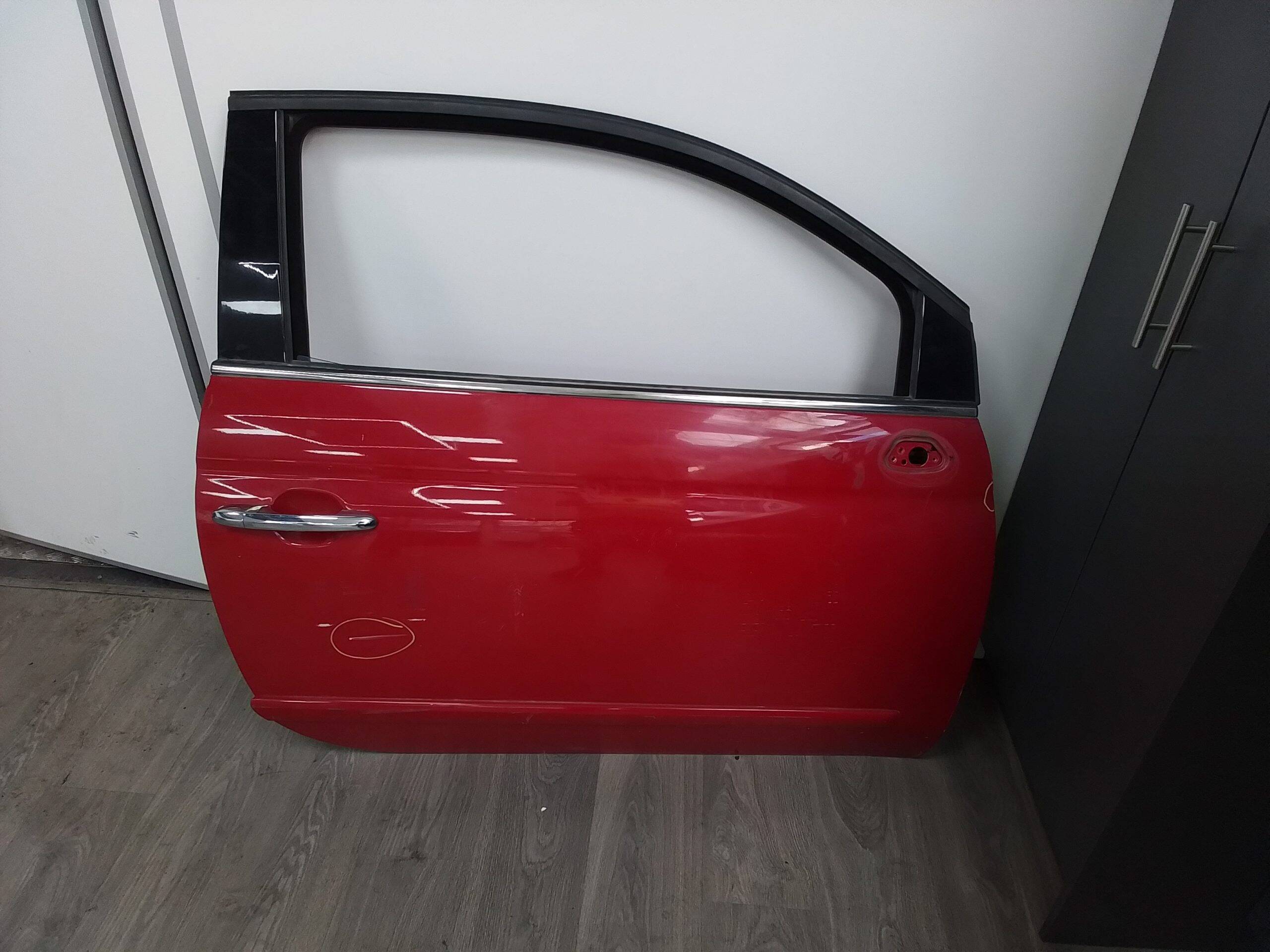 Puerta derecha fiat 500 c