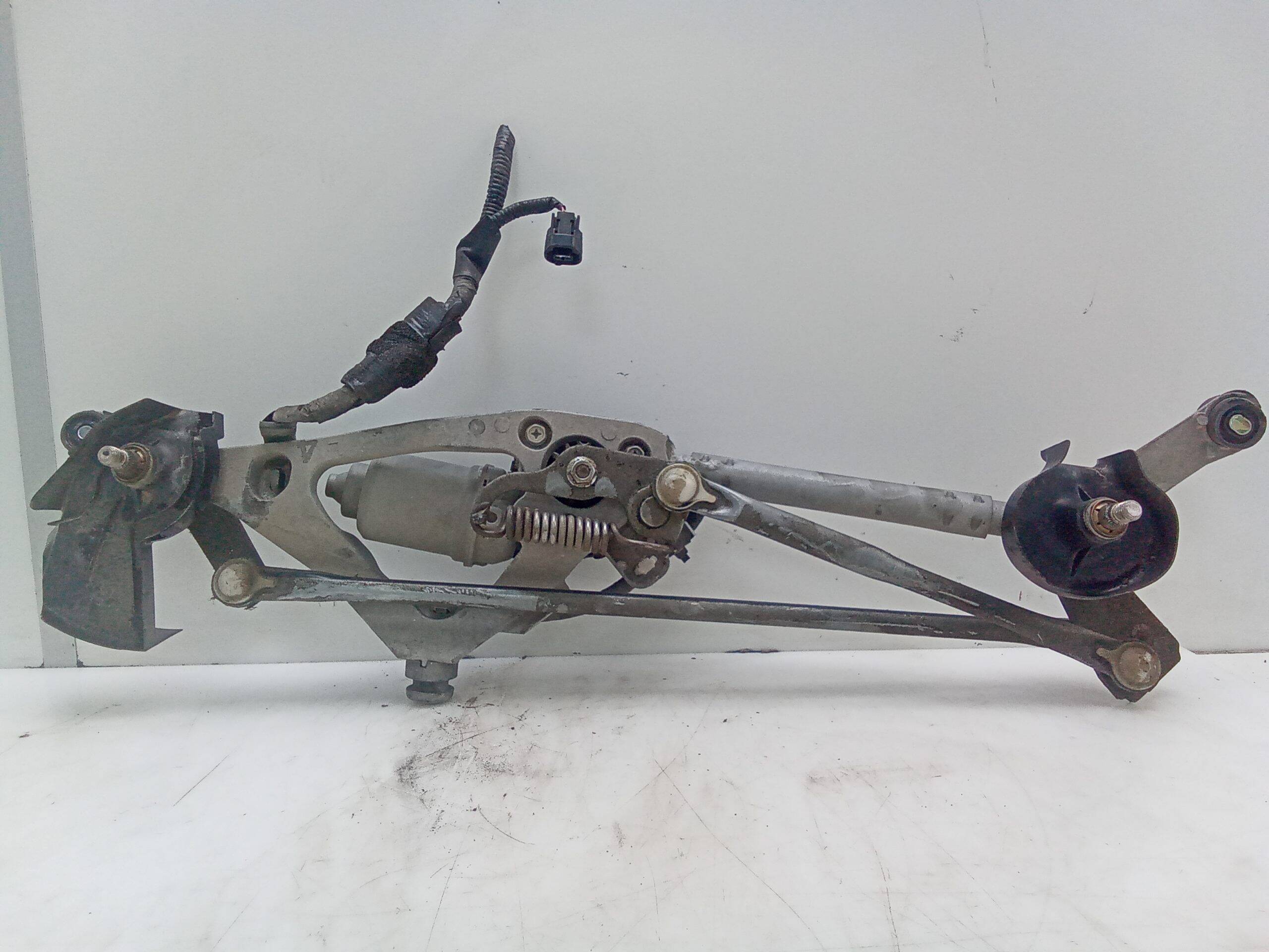 Motor limpiaparabrisas delantero lexus ct (zwa10)(2010->)