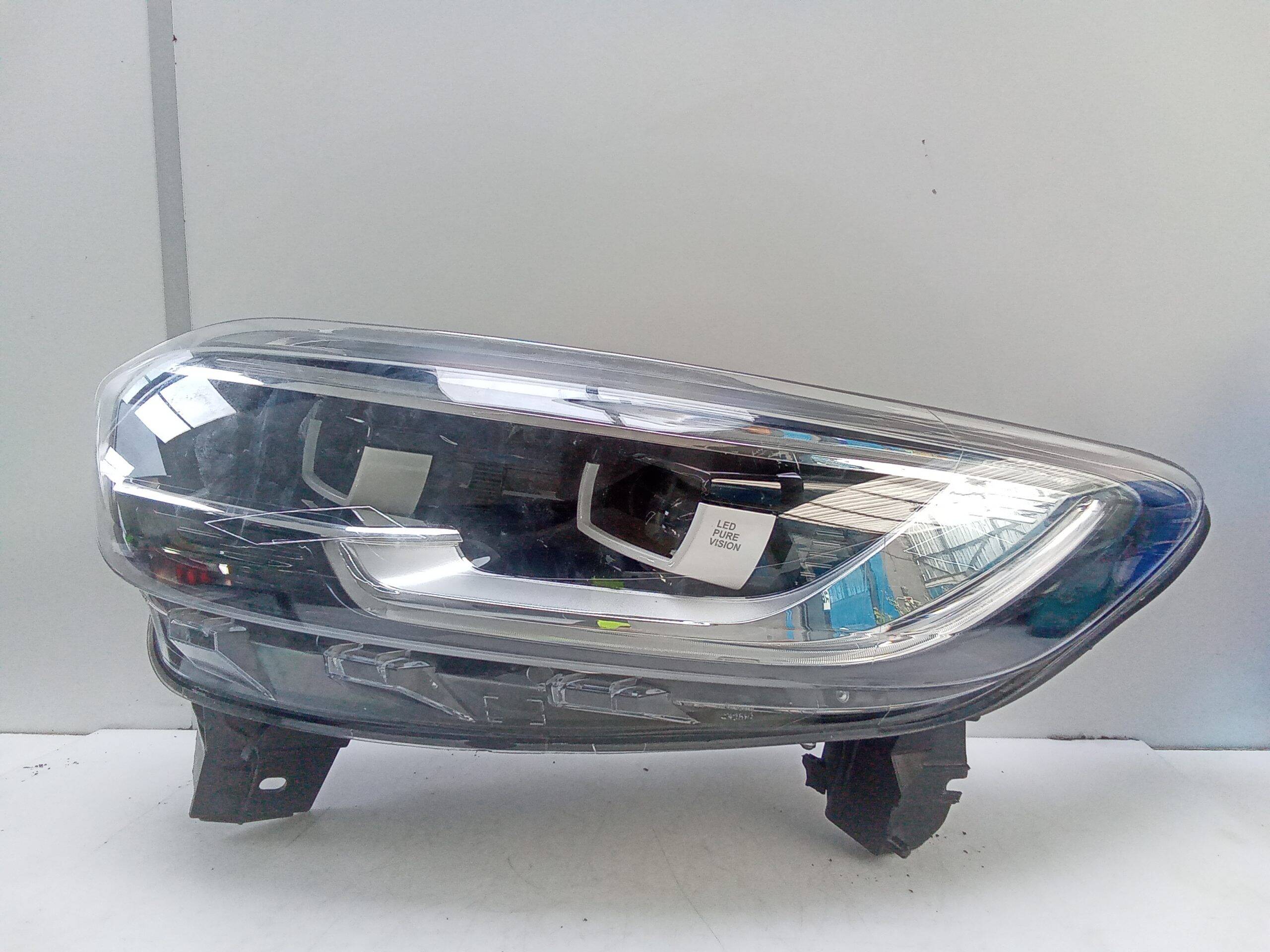 Faro izquierdo renault kadjar (06.2015->)