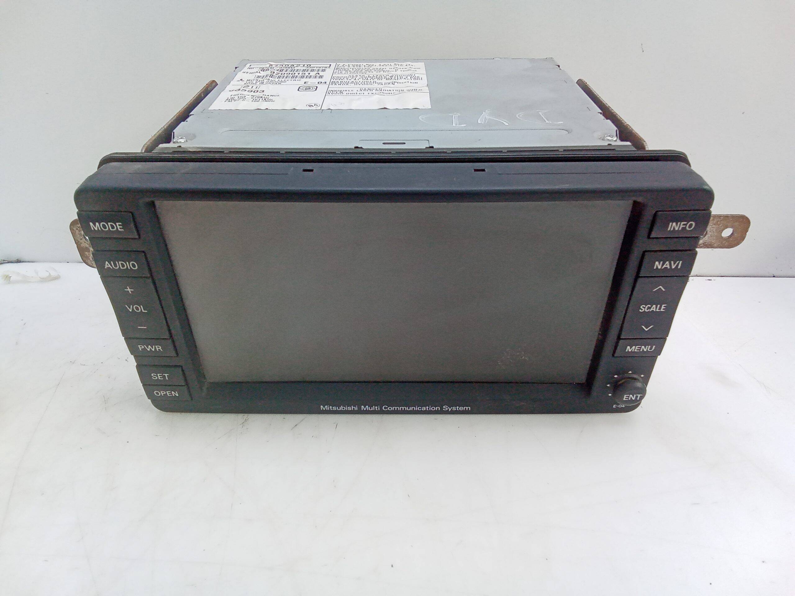 Radio mitsubishi montero (v80/v90)(2007->)