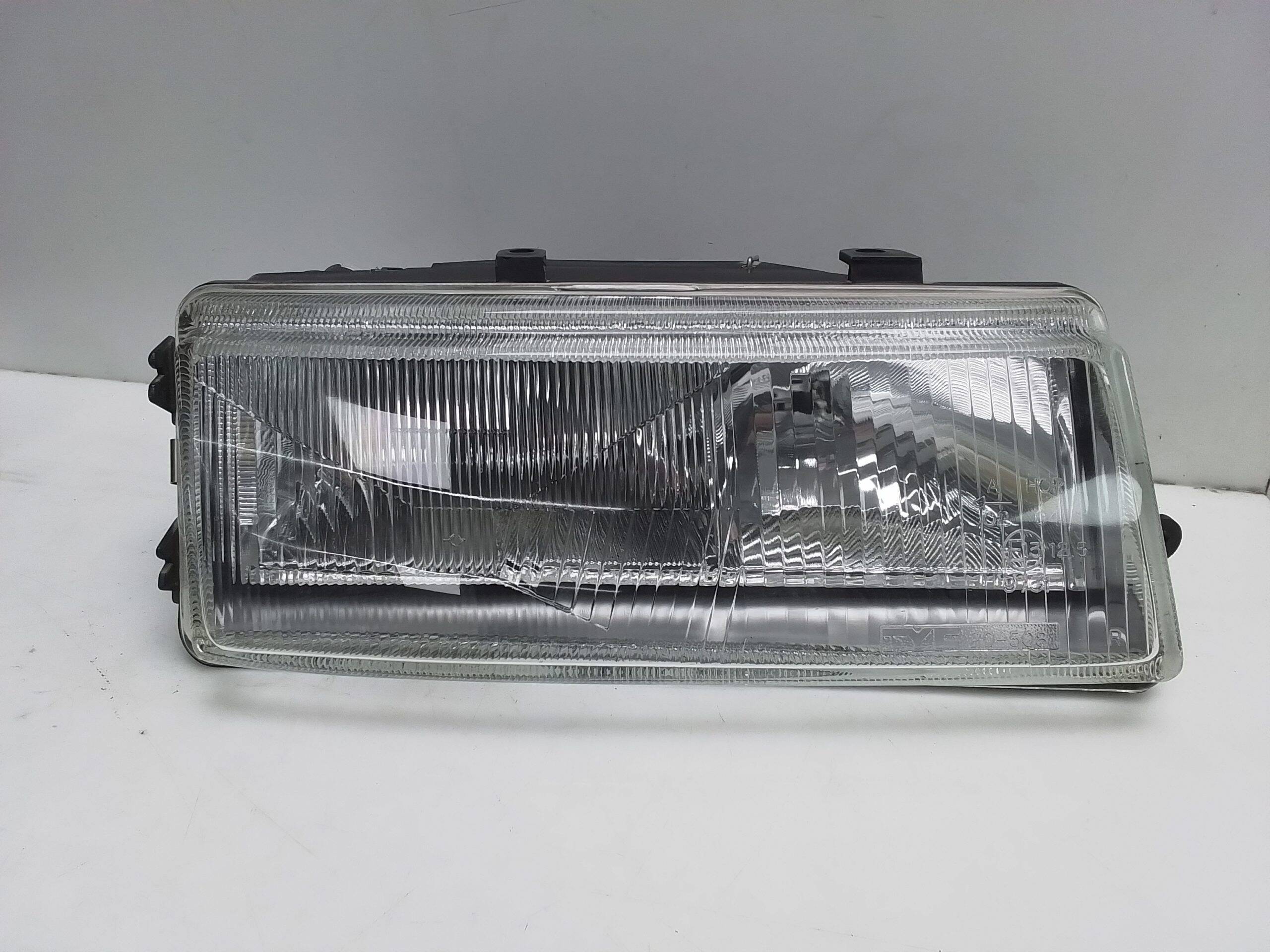 Faro derecho seat toledo (1l)(09.1991->)