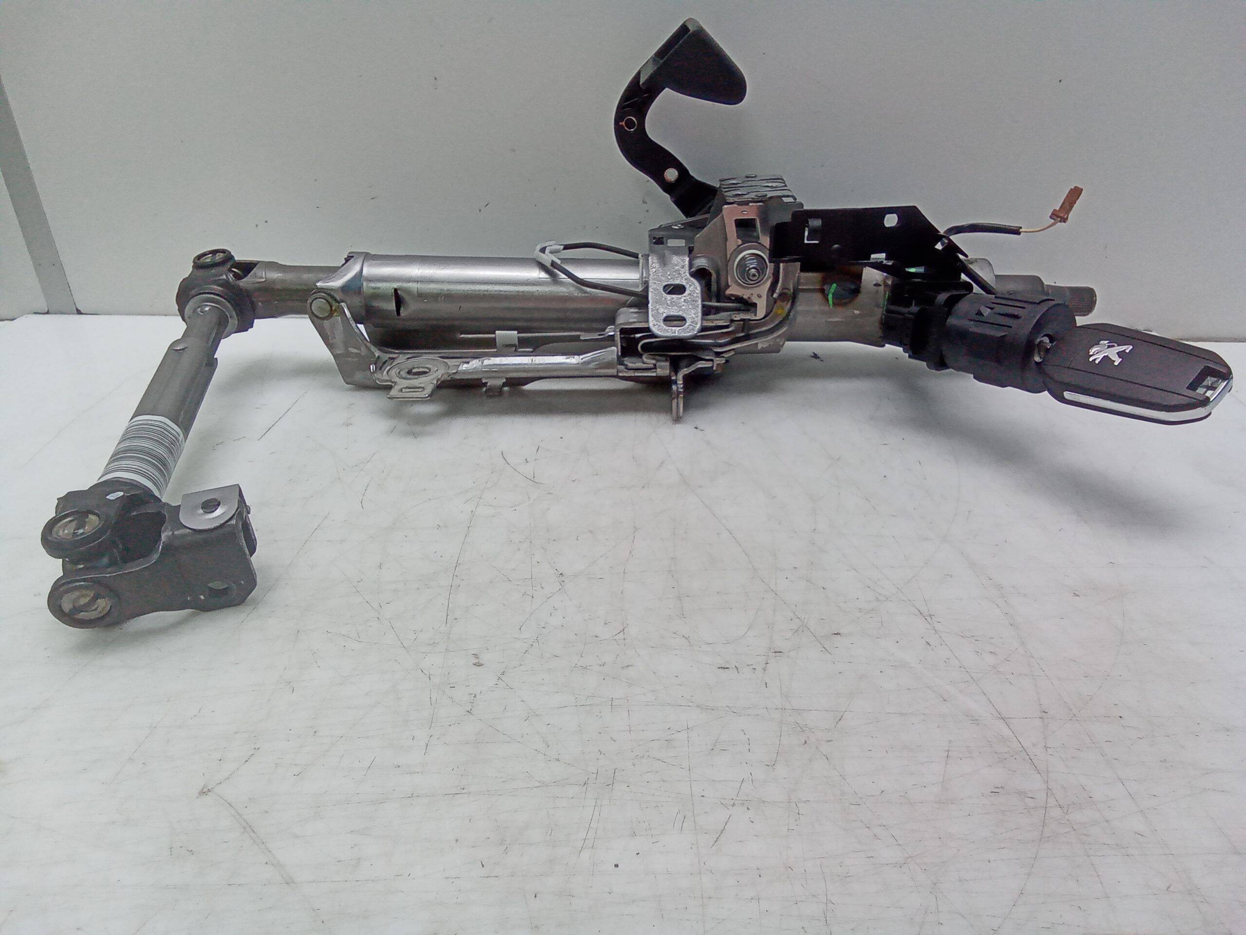 Columna direccion peugeot 208 (p2)(06.2019->)