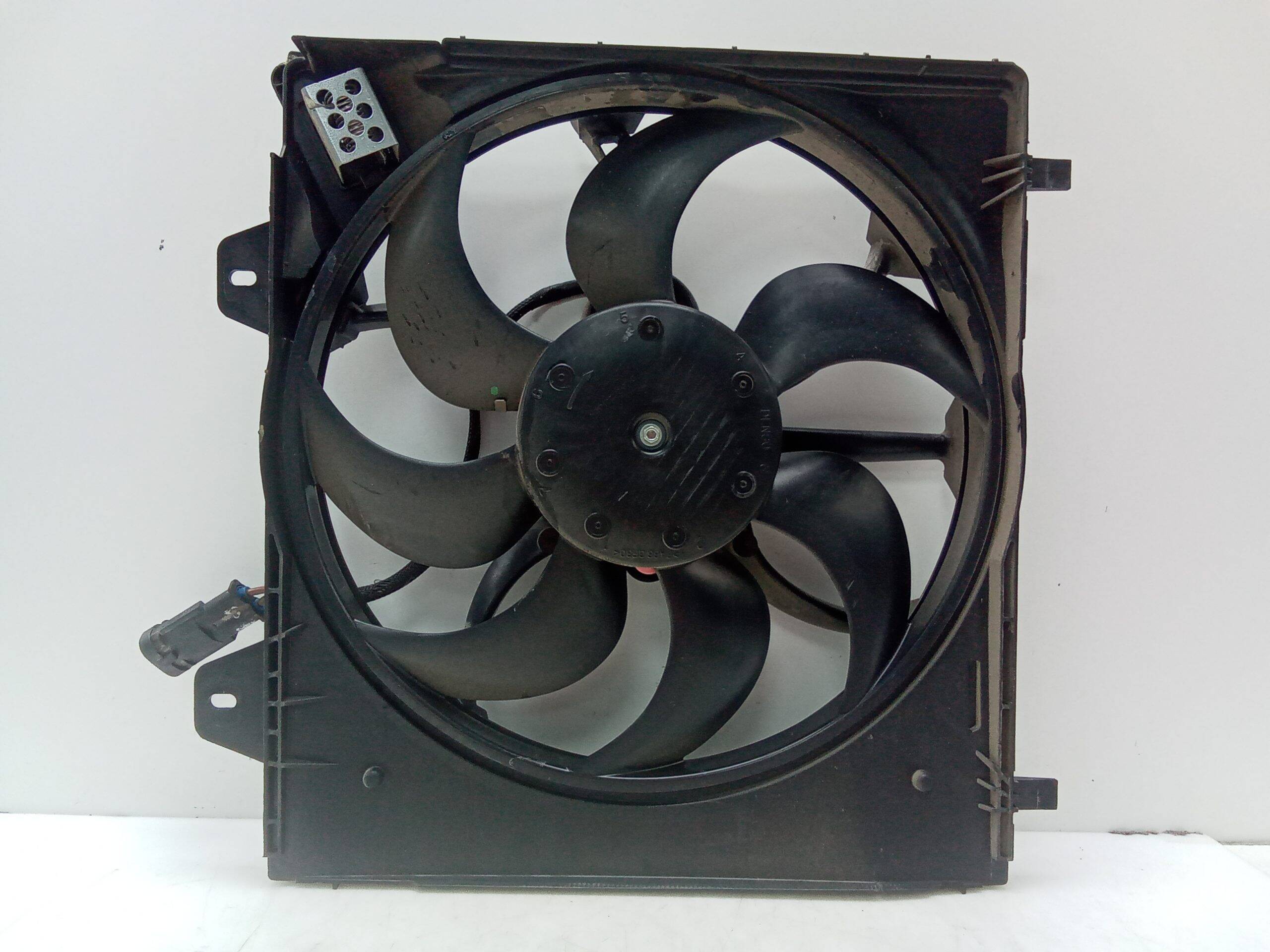 Electroventilador peugeot 208 (p2)(06.2019->)