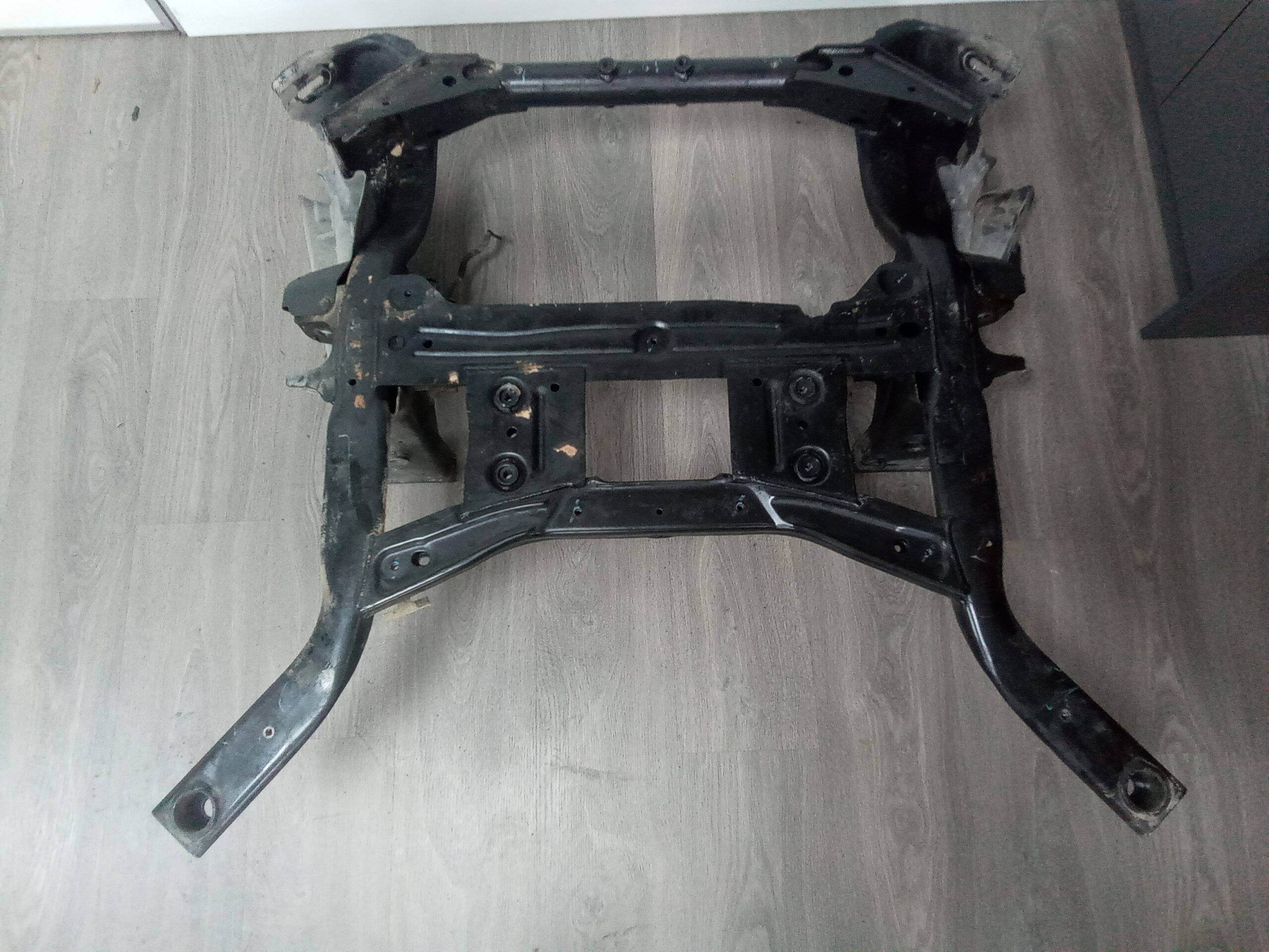 Puente delantero / cuna motor jaguar f-pace (09.2015->)