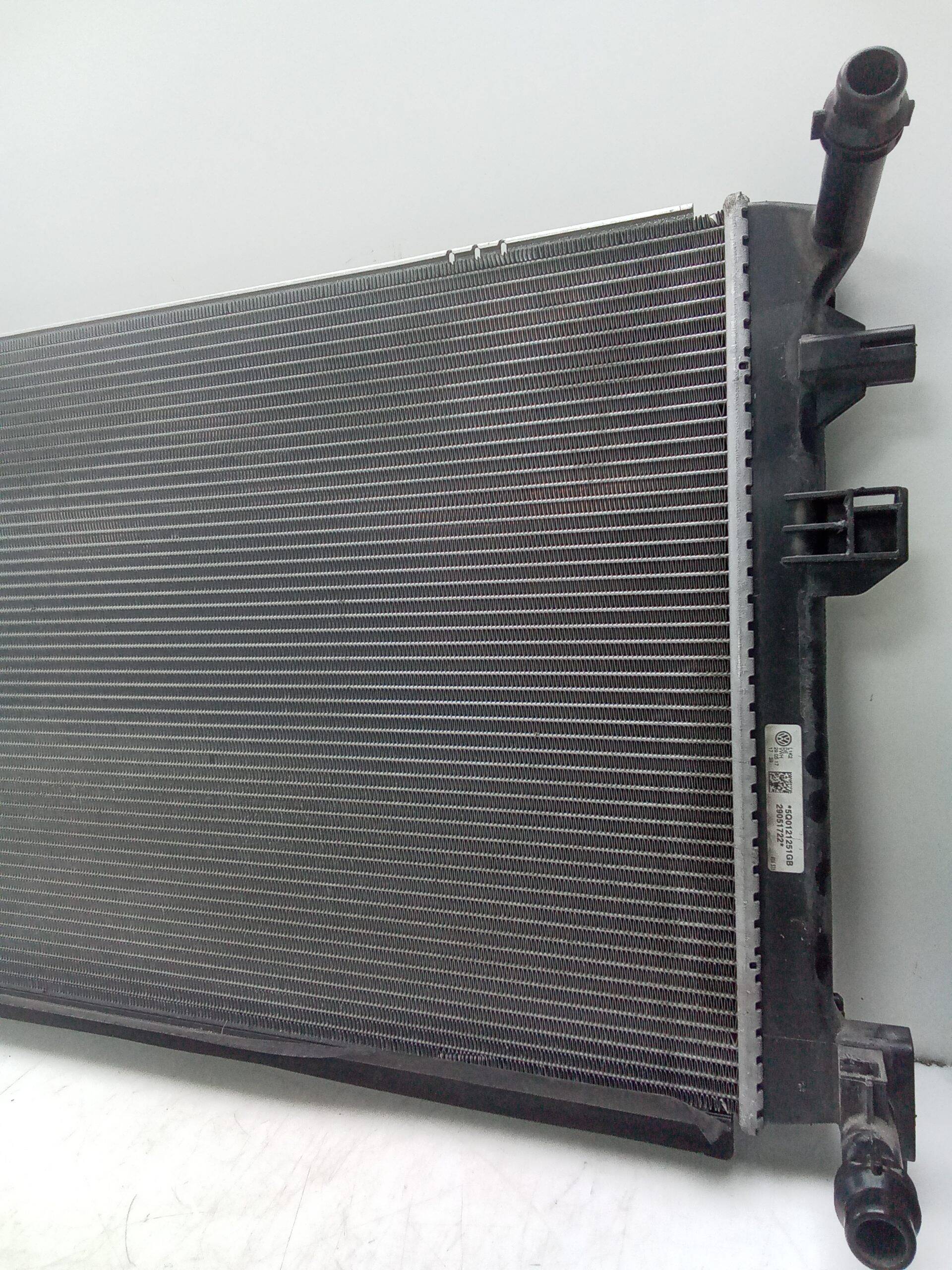 Radiador refrigeracion del motor seat leon (5f1)(09.2012->)