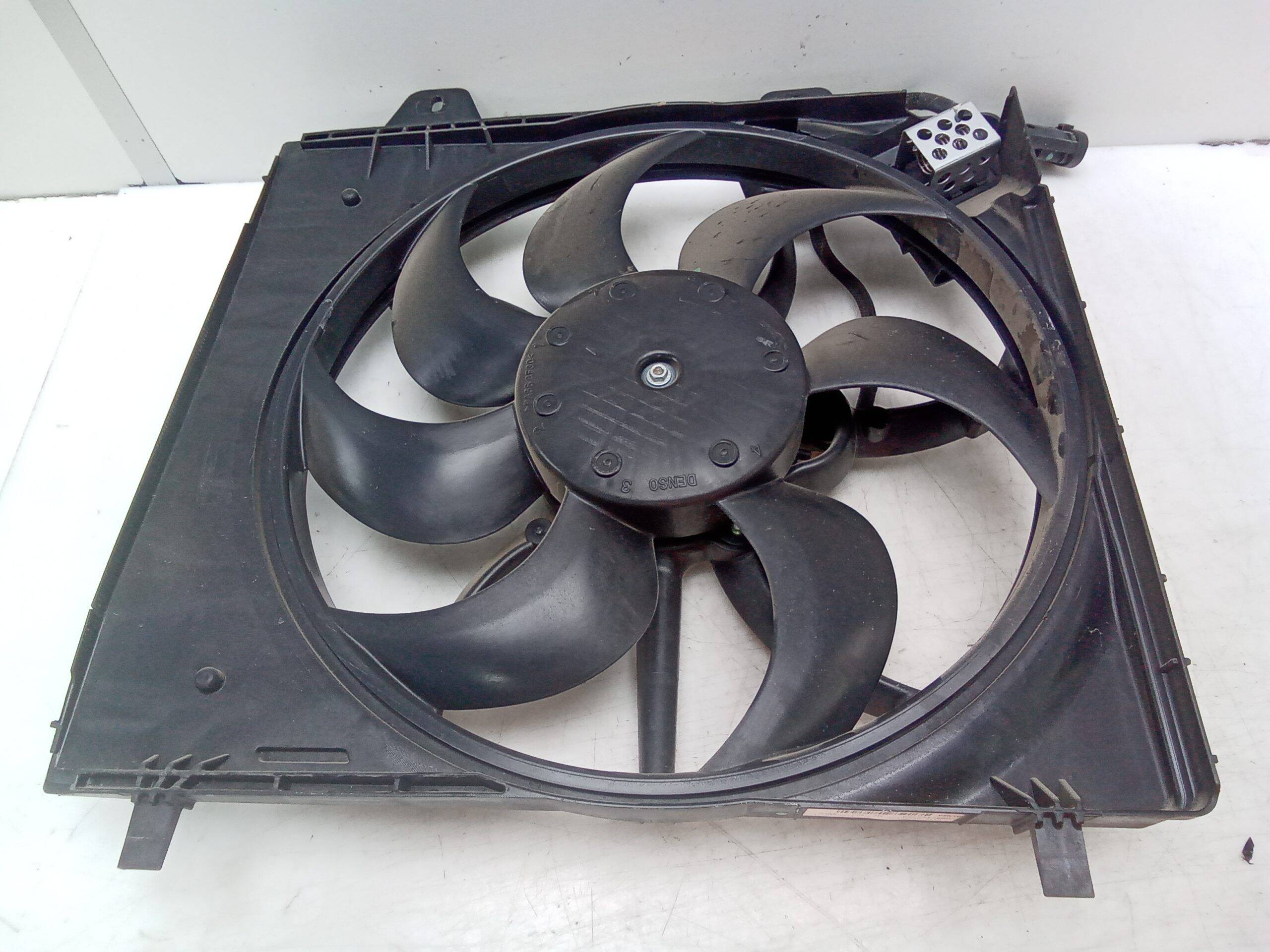 Electroventilador peugeot 208 (p2)(06.2019->)