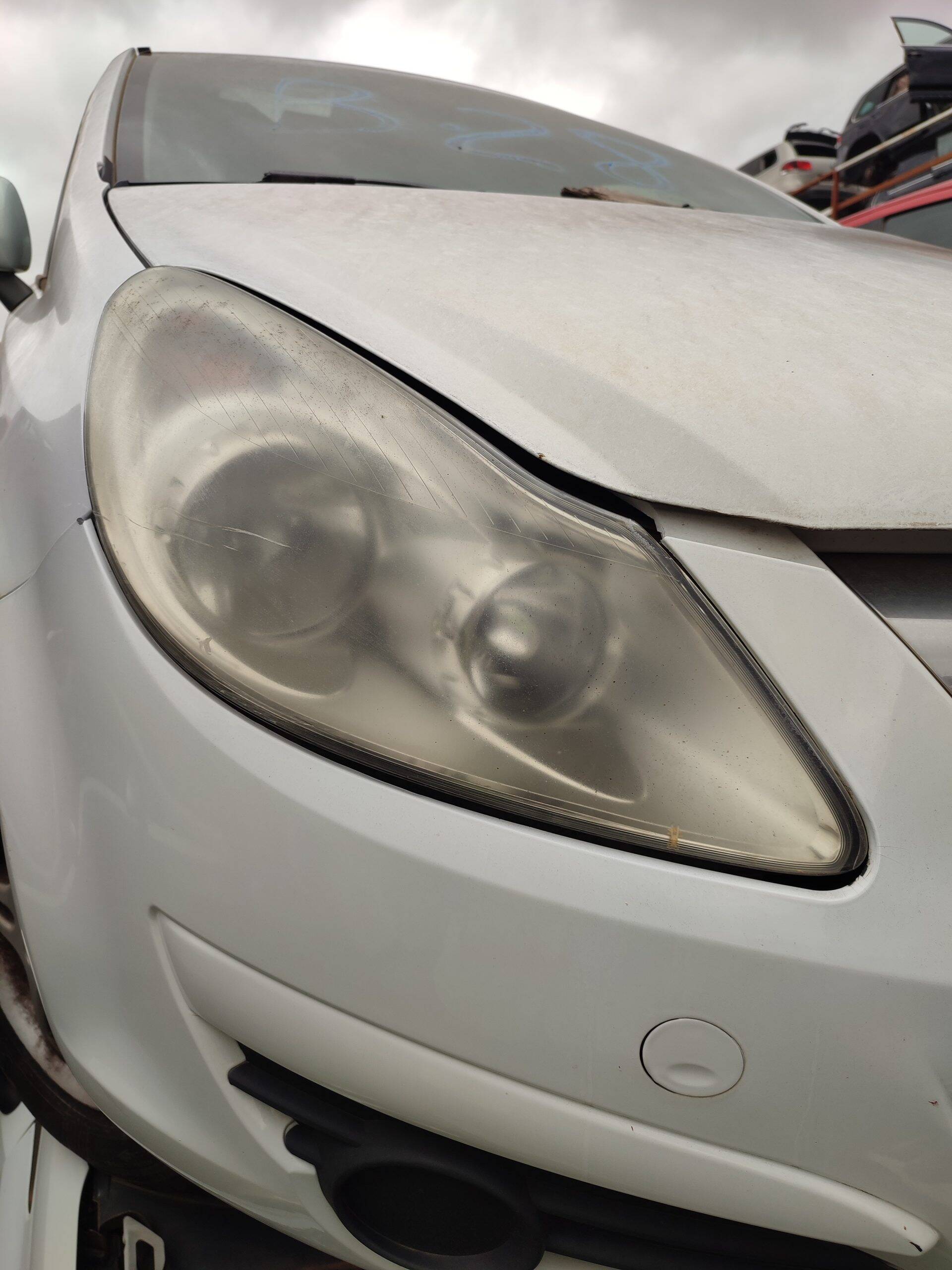 Faro izquierdo luz corta opel corsa d (2006->)