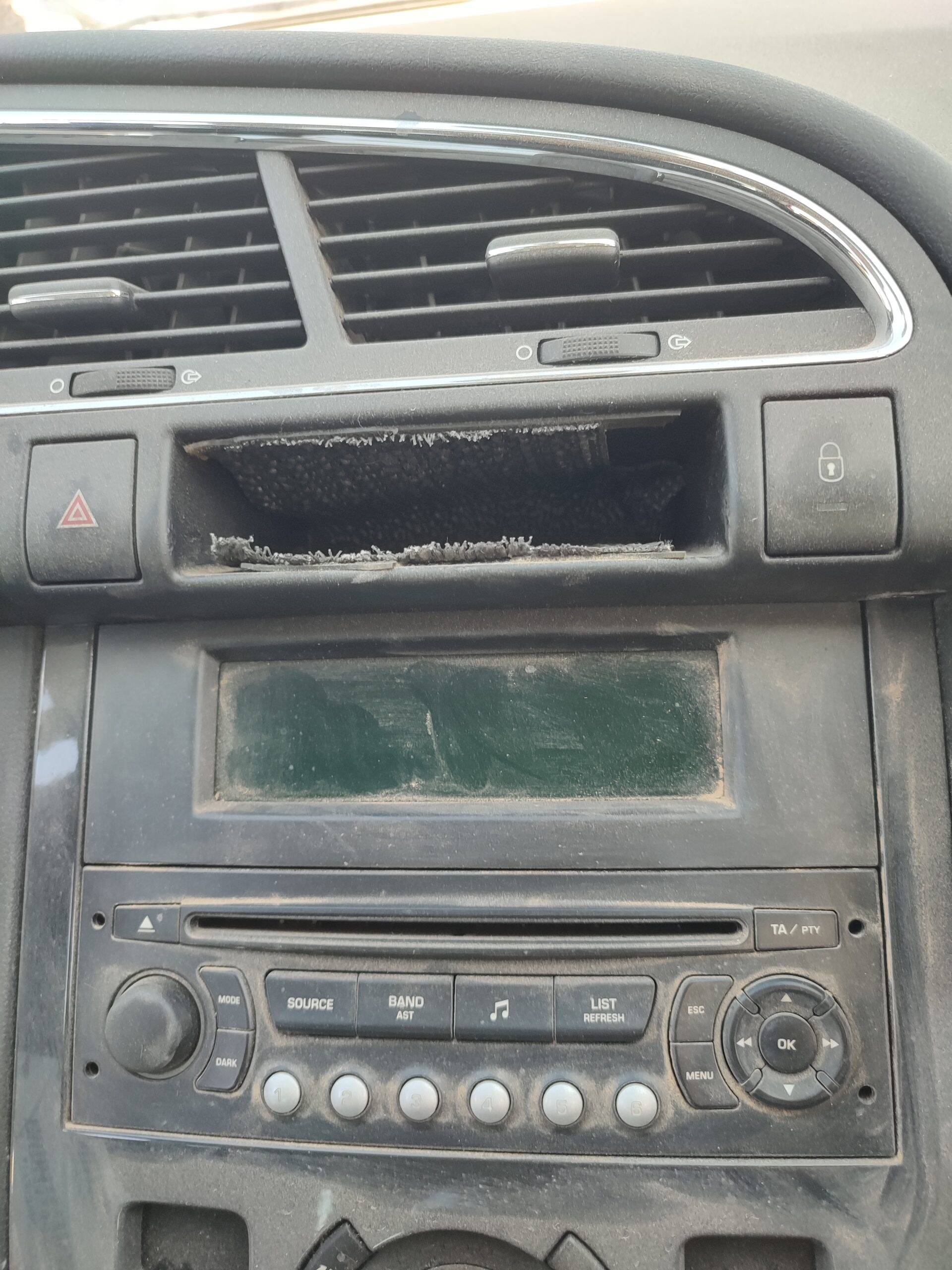 Radio peugeot 3008 (05.2009->)