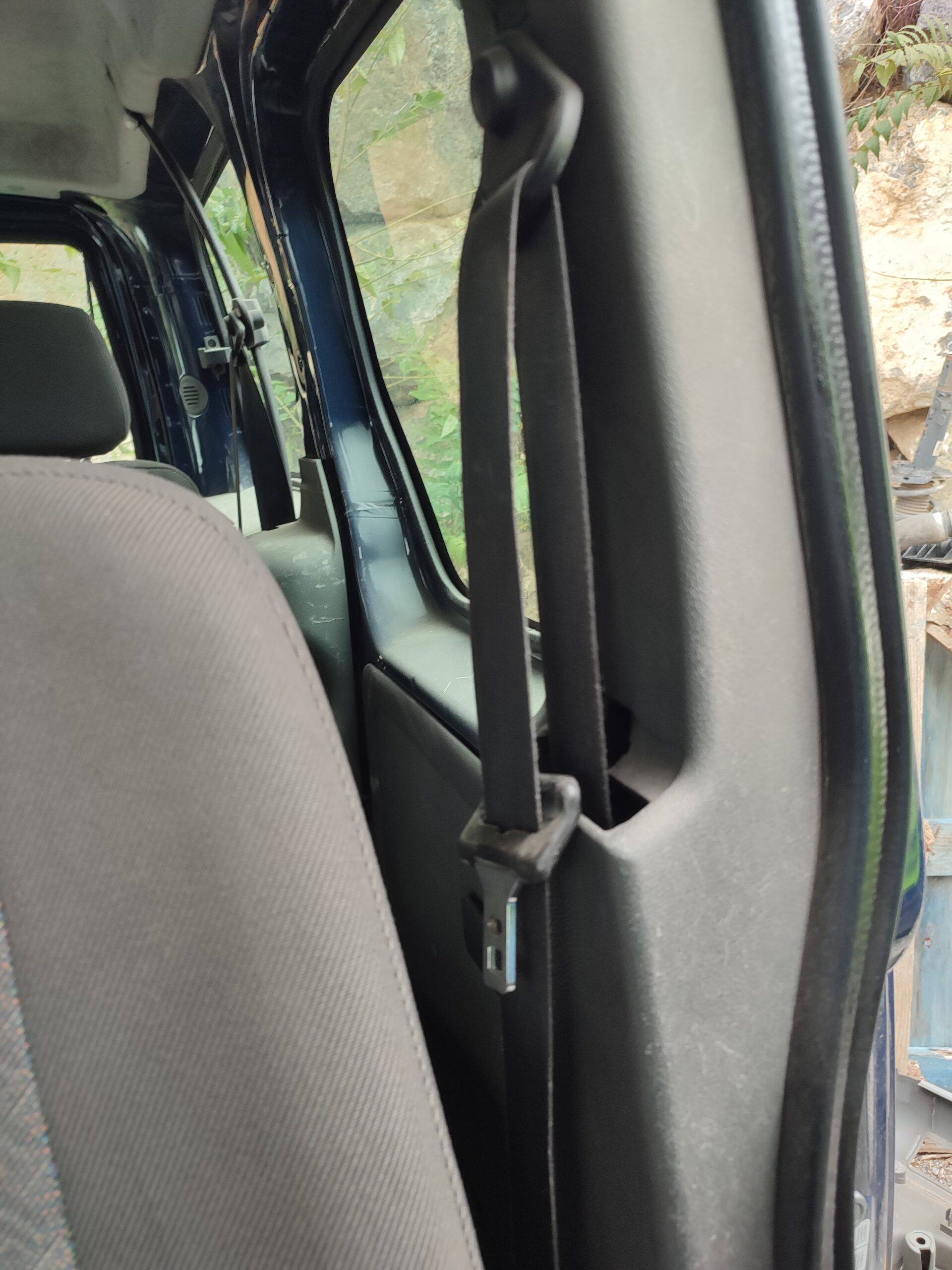 Cinturon seguridad delantero izquierdo ford tourneo connect (tc7)(2002->)