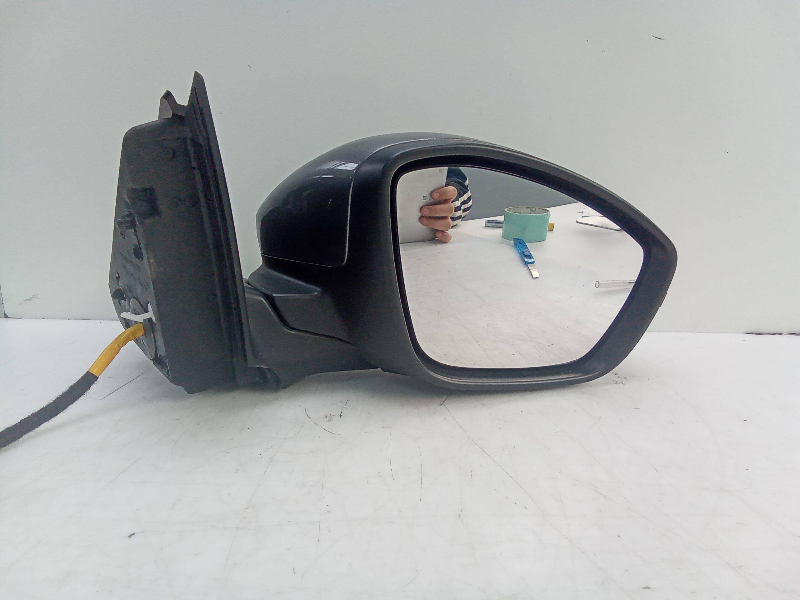 Retrovisor derecho peugeot 2008 (p1)(11.2019->)