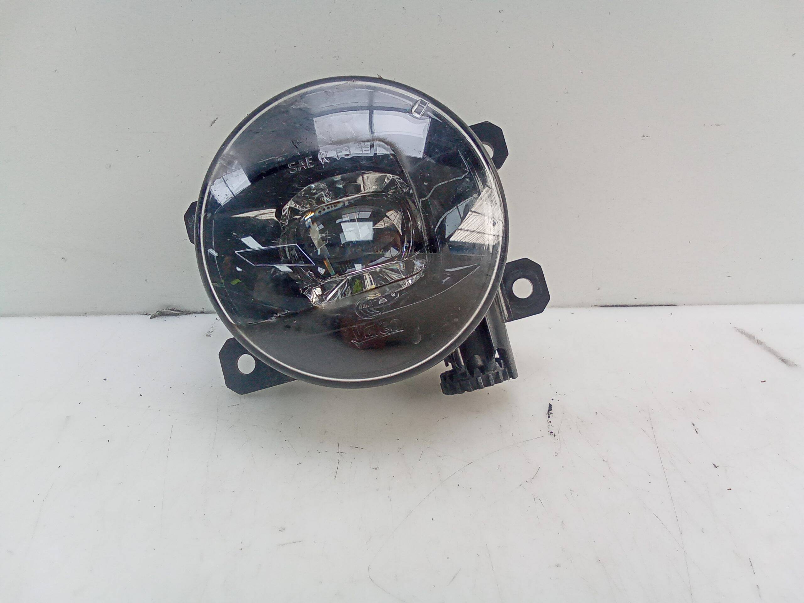 Faro antiniebla derecho peugeot 2008 (p1)(11.2019->)