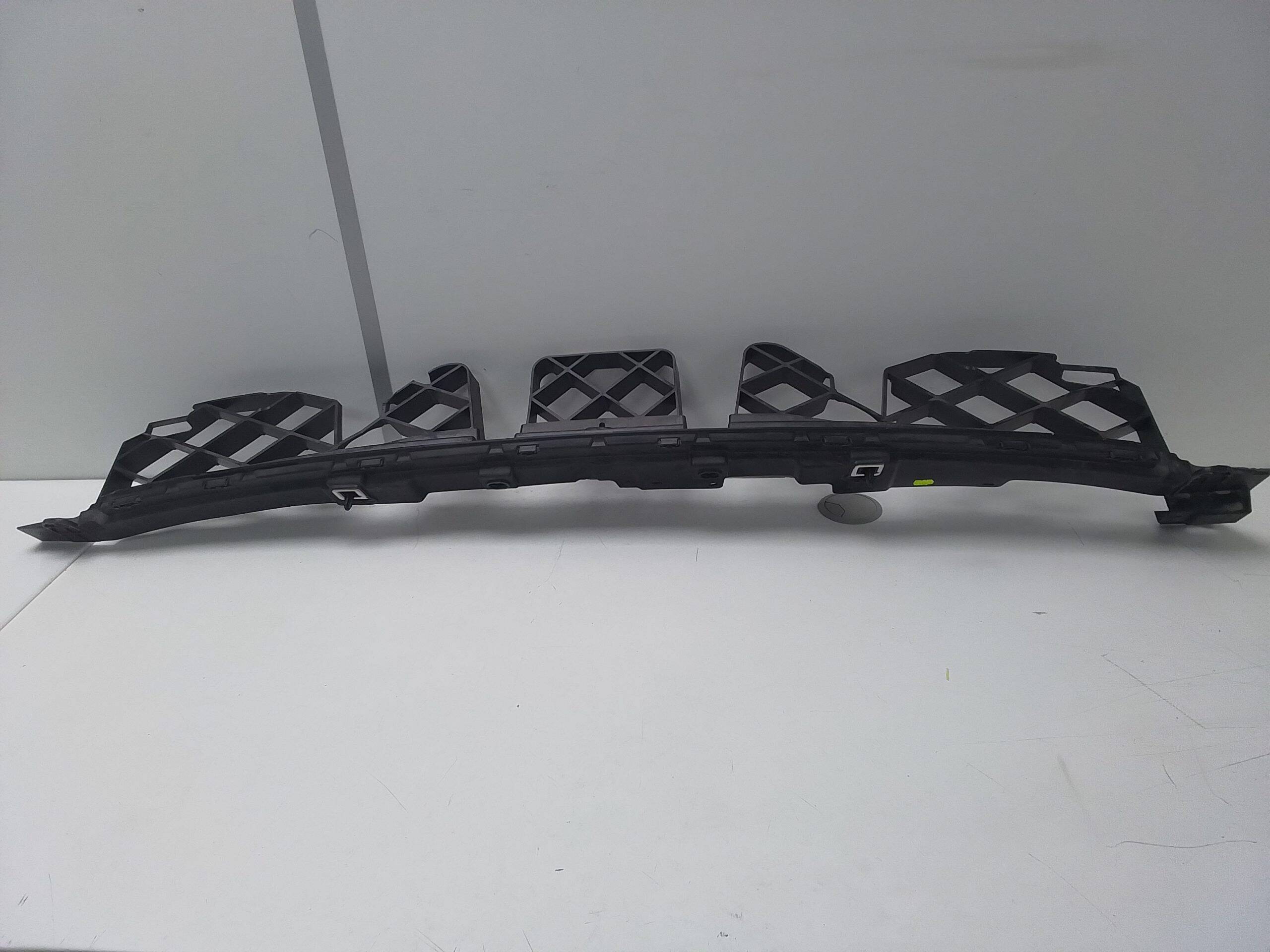 Soporte paragolpes trasero peugeot 2008 (p1)(11.2019->)