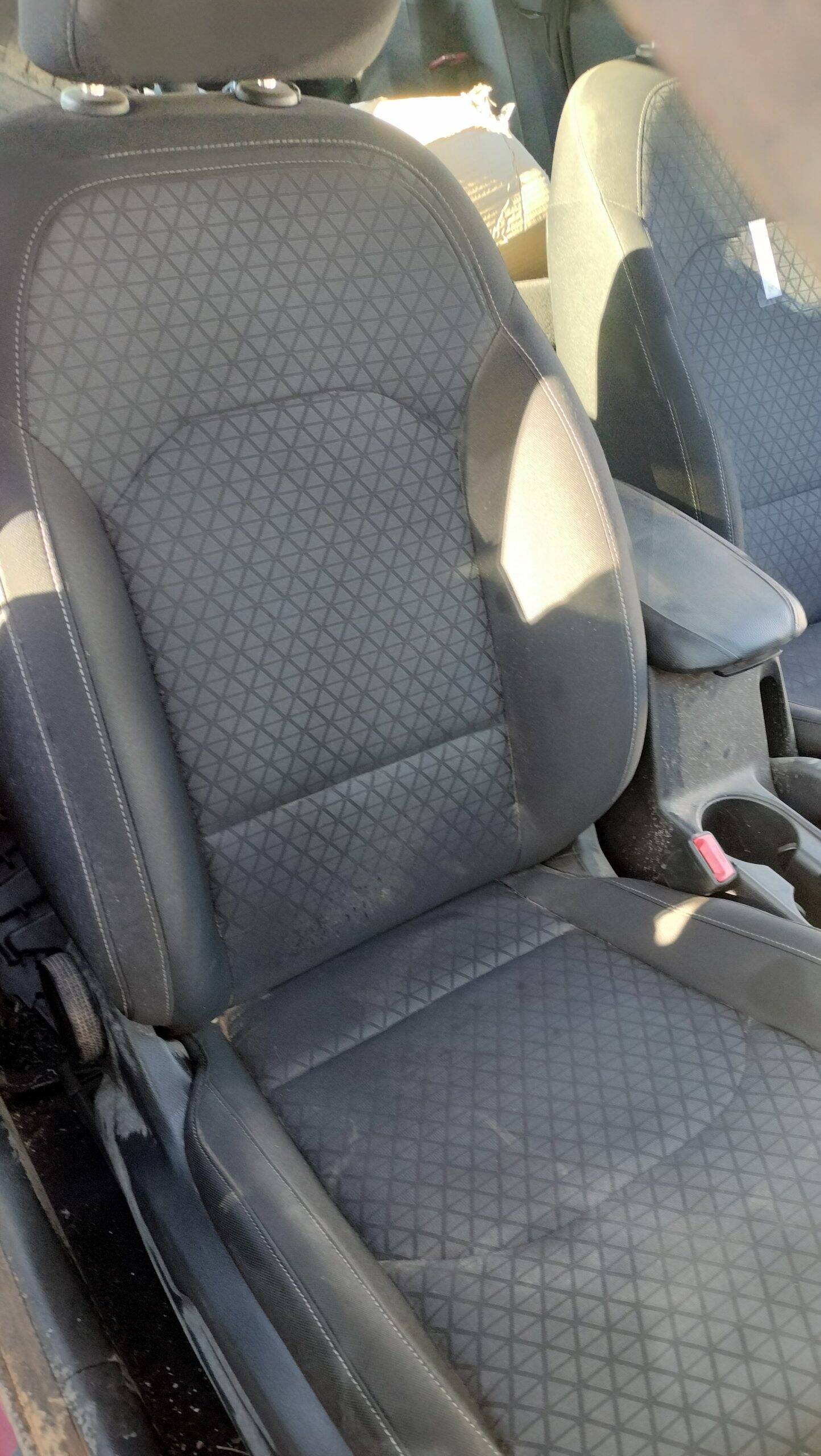 Asiento delantero derecho kia ceed (cd)(2018->)