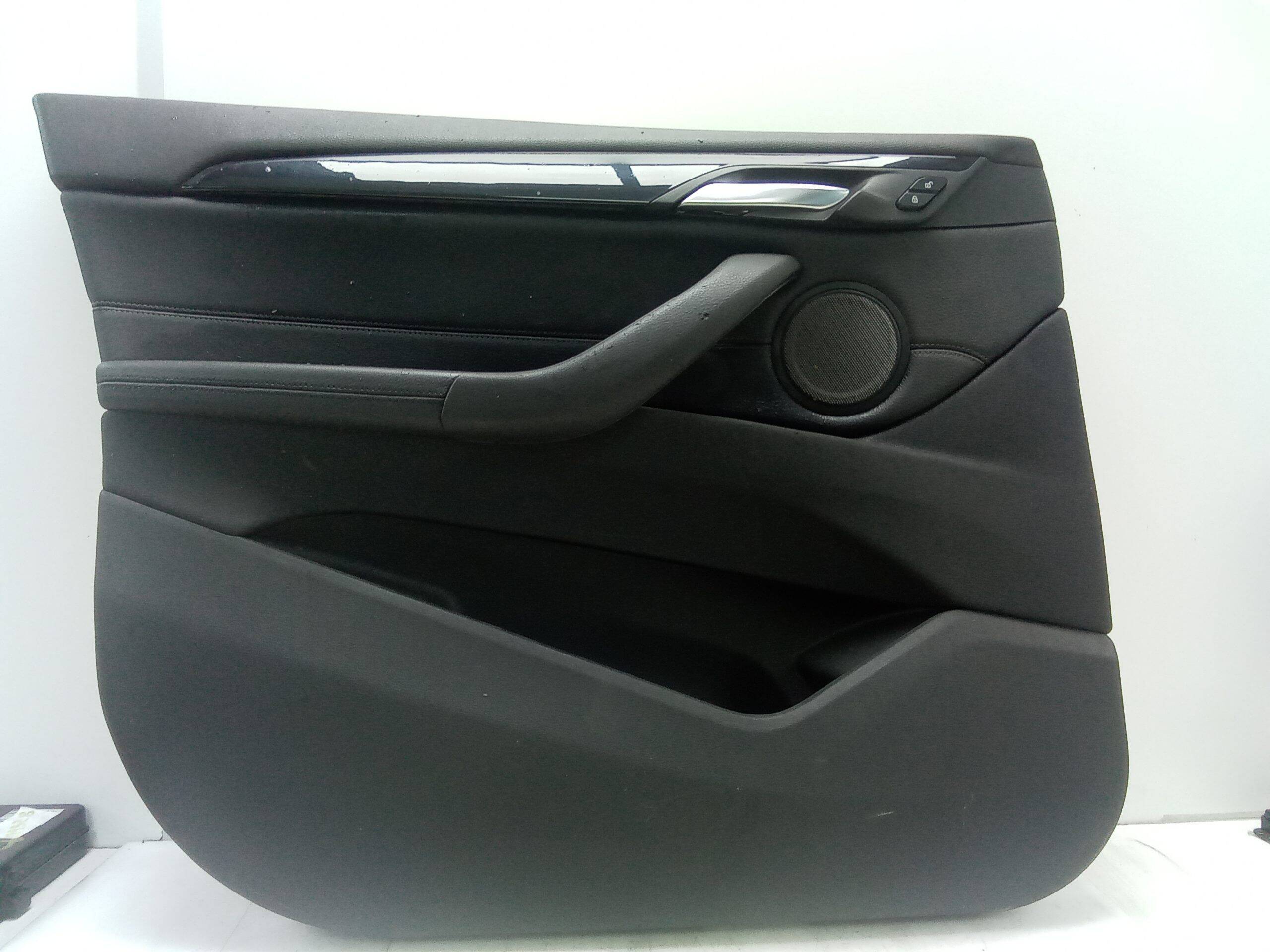 Guarnecido puerta delantera izquierda bmw serie x1 (f48)(2015->)