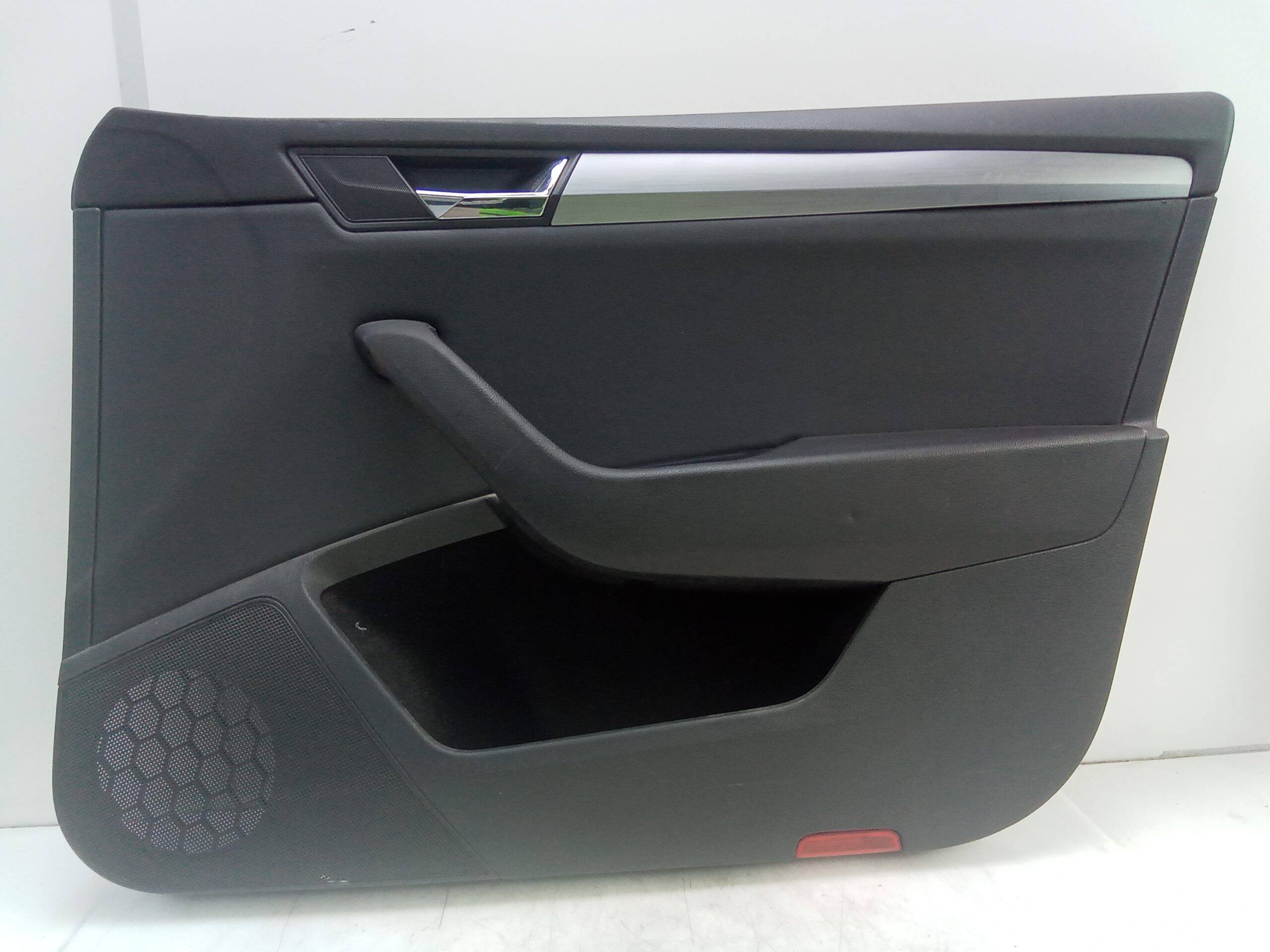 Guarnecido puerta delantera derecha skoda superb berlina (3v3)(03.2015->)