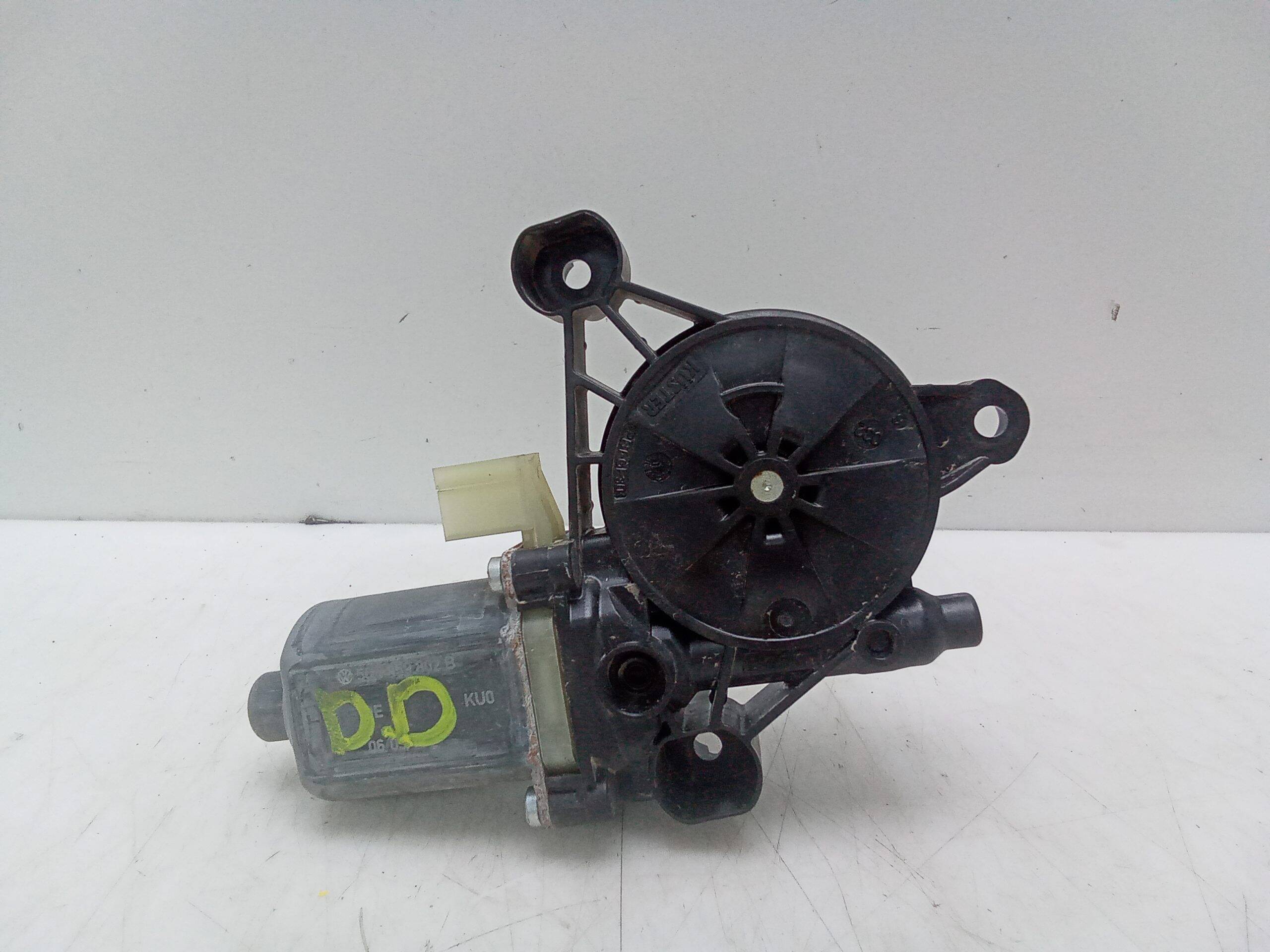 Motor elevalunas delantero derecho seat leon sc (5f5)(01.2013->)