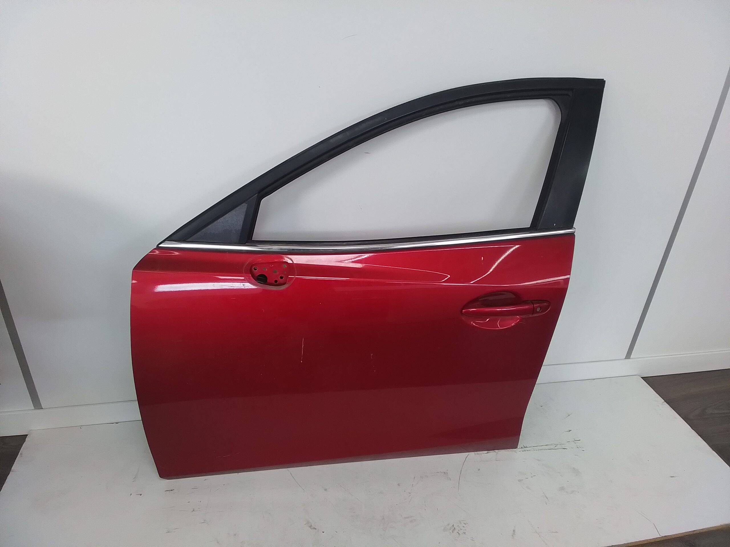 Puerta delantera izquierda mazda 3 berlina / sedán (bm/bn)(07.2013->)