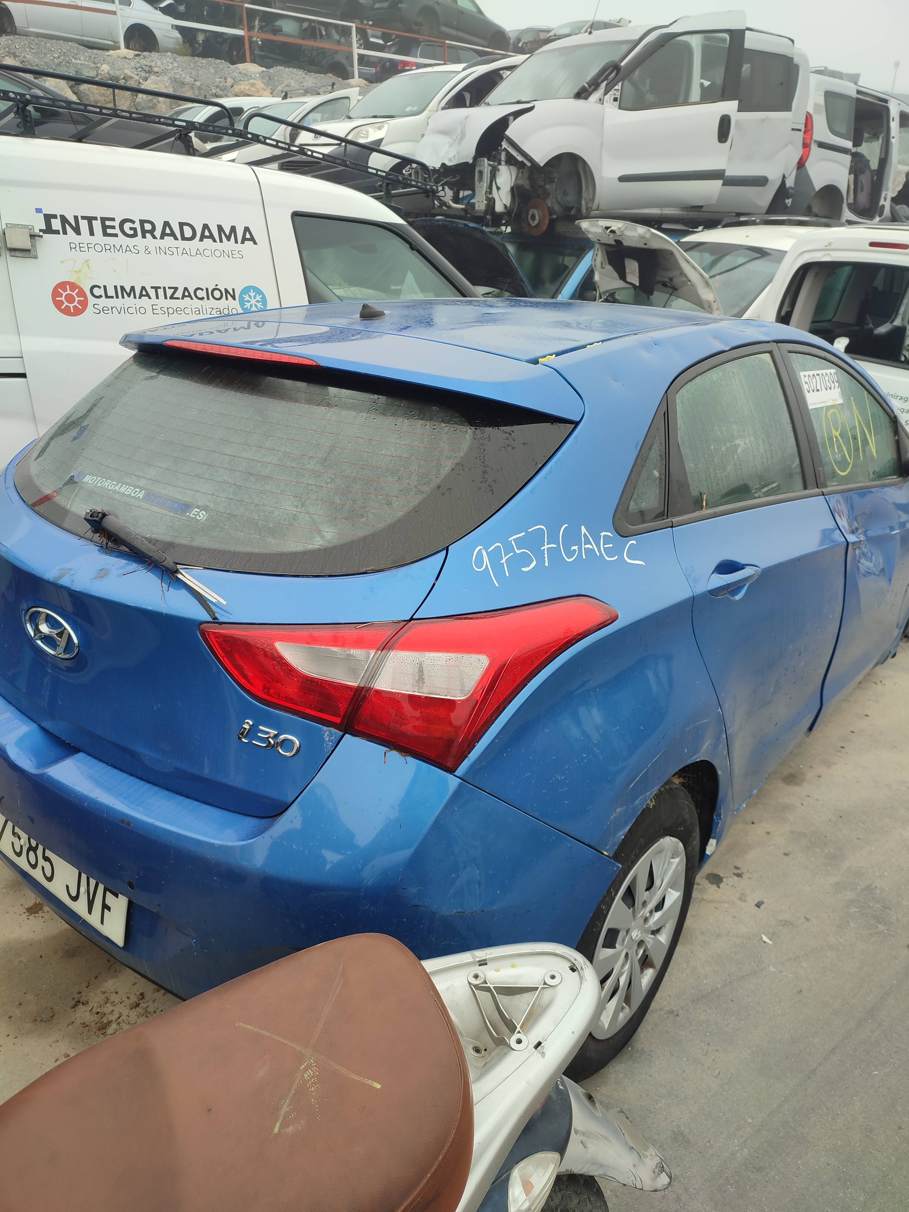 Mando elevalunas delantero derecho hyundai i30 (gd)(2012->)