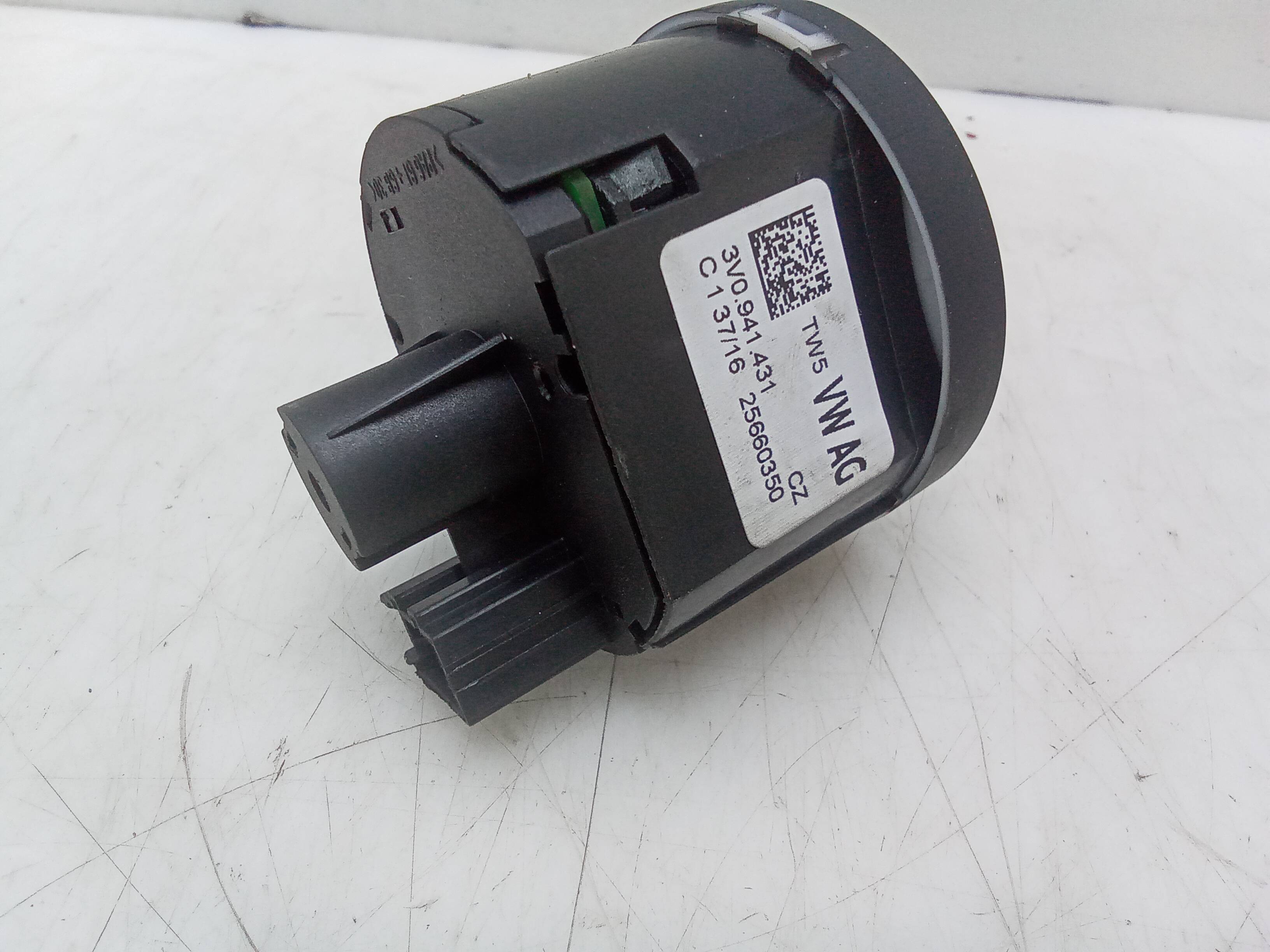 Interruptor skoda superb berlina (3v3)(03.2015->)