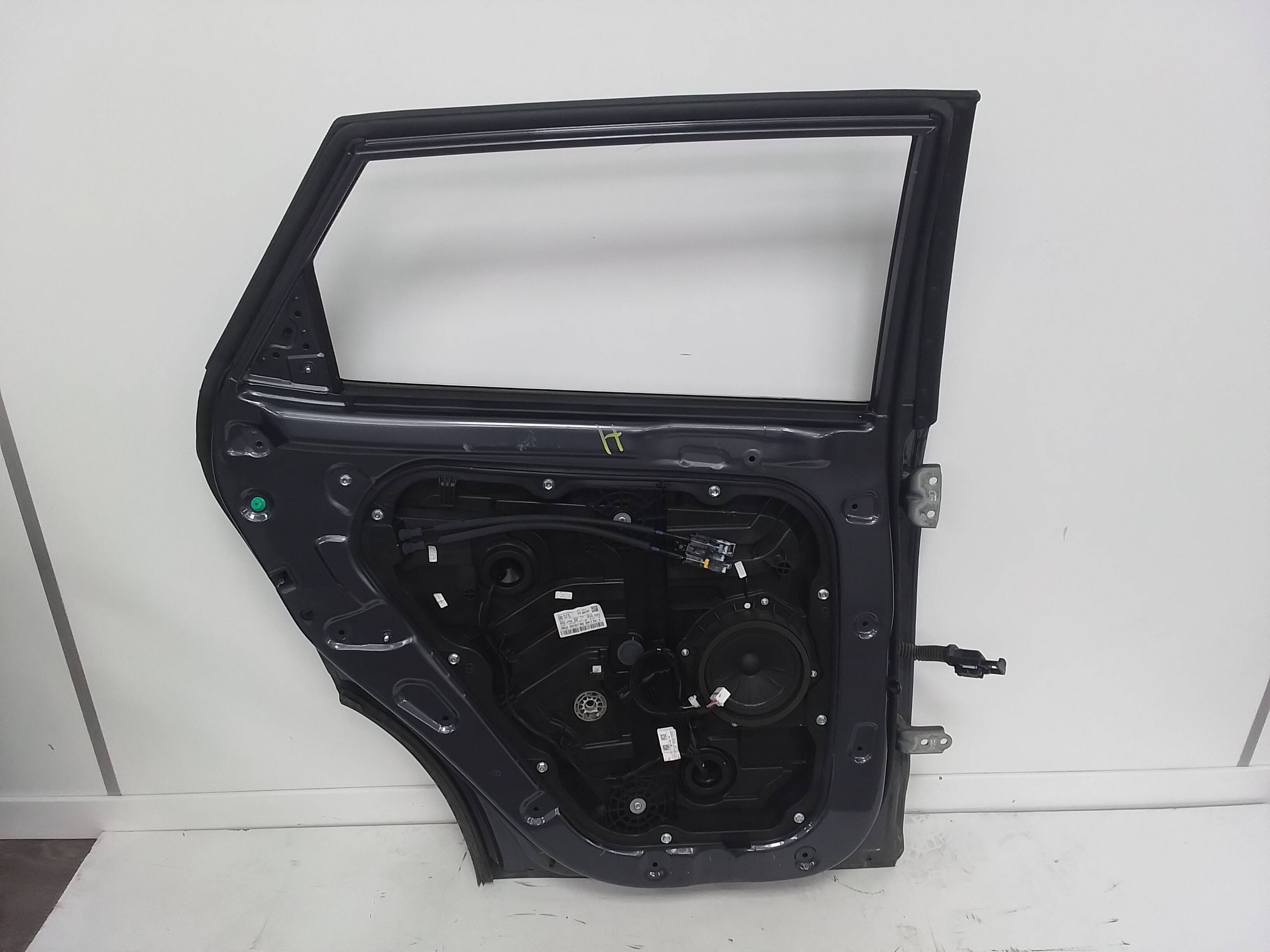 Puerta trasera izquierda hyundai tucson (tl)(2014->)