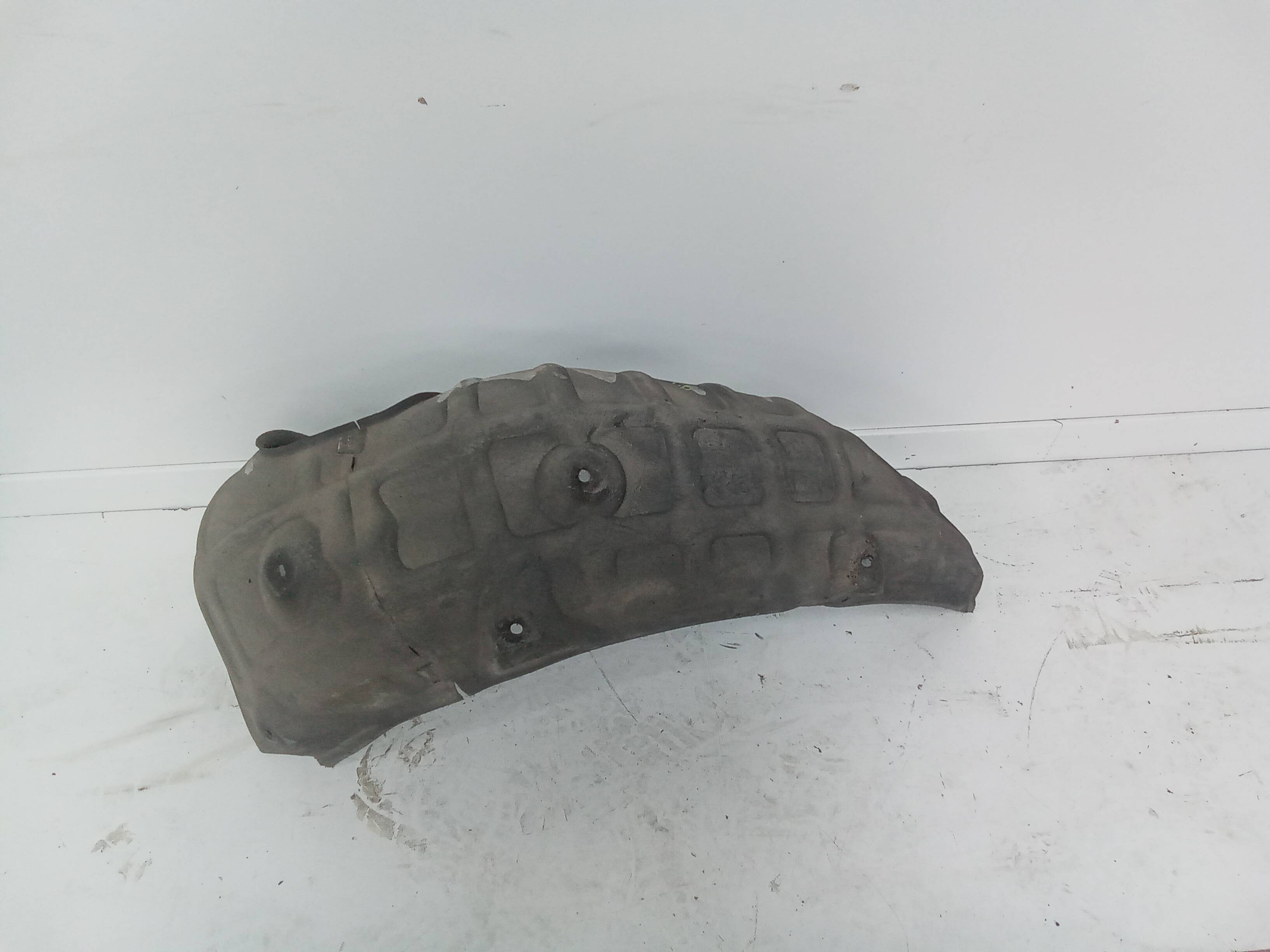 Pase de rueda trasero derecho mazda 3 berlina / sedán (bm/bn)(07.2013->)