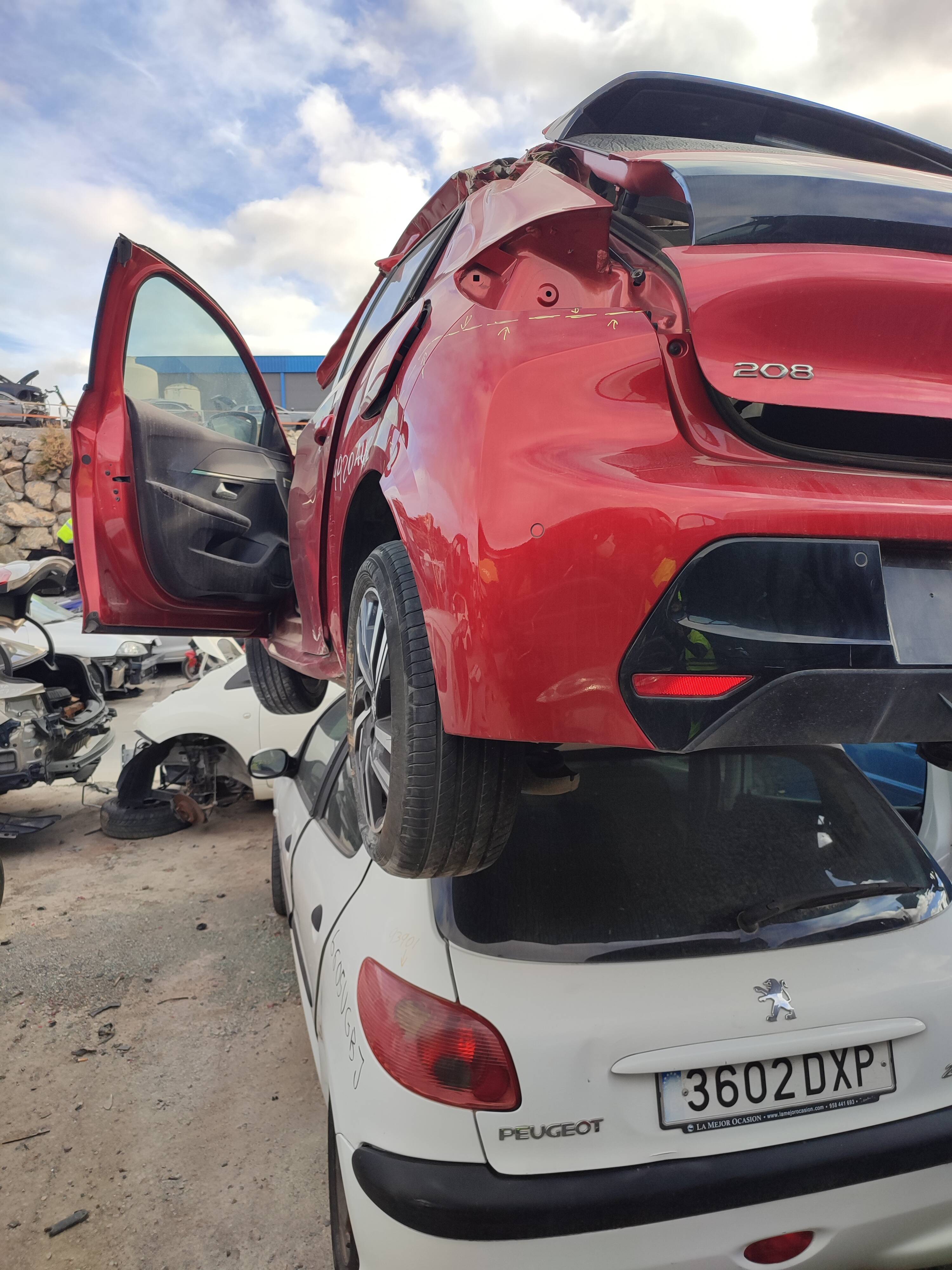 Corte chapa peugeot 208 (p2)(06.2019->)