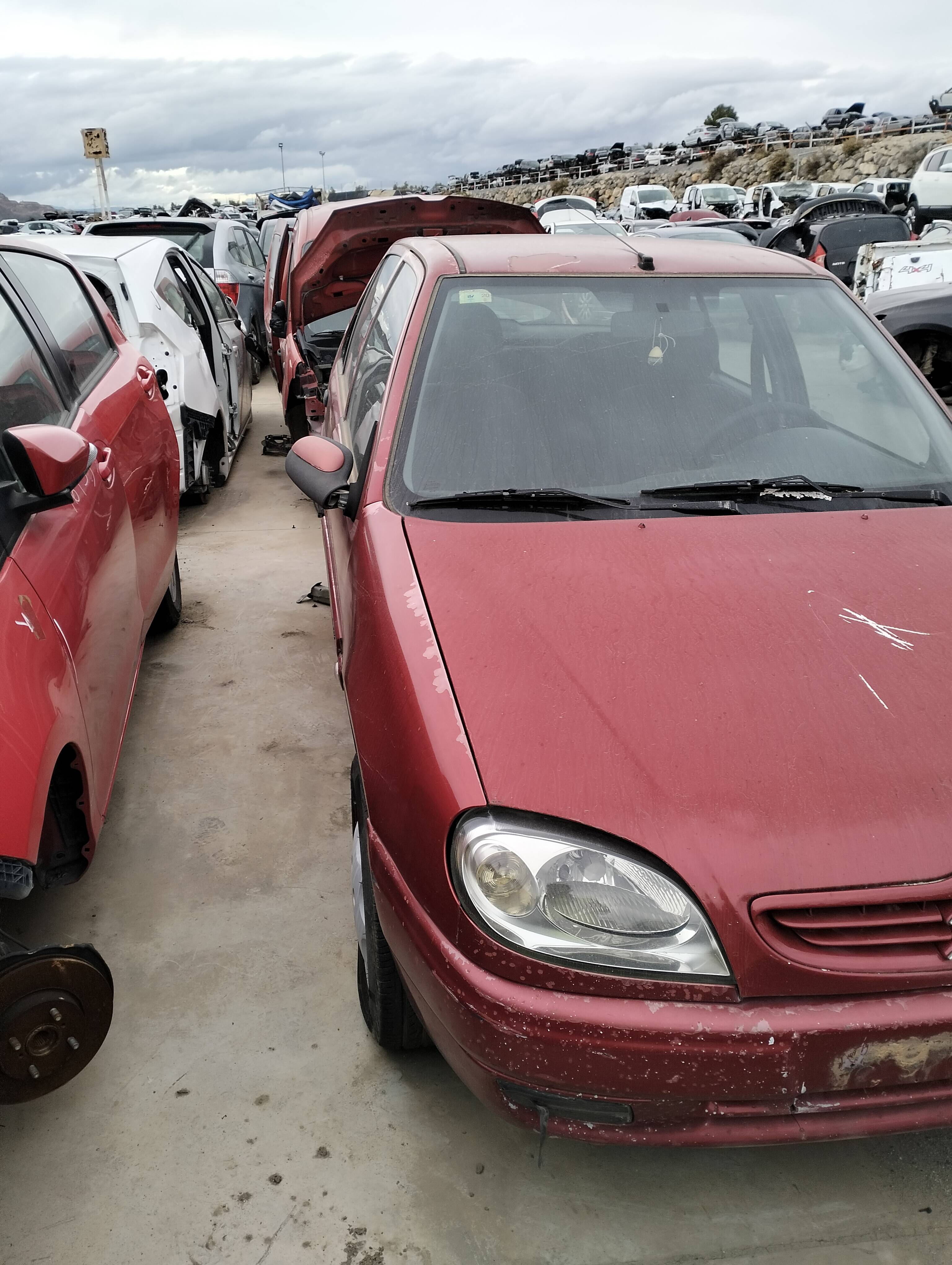 Cerradura puerta delantera derecha citroen saxo (1999->)