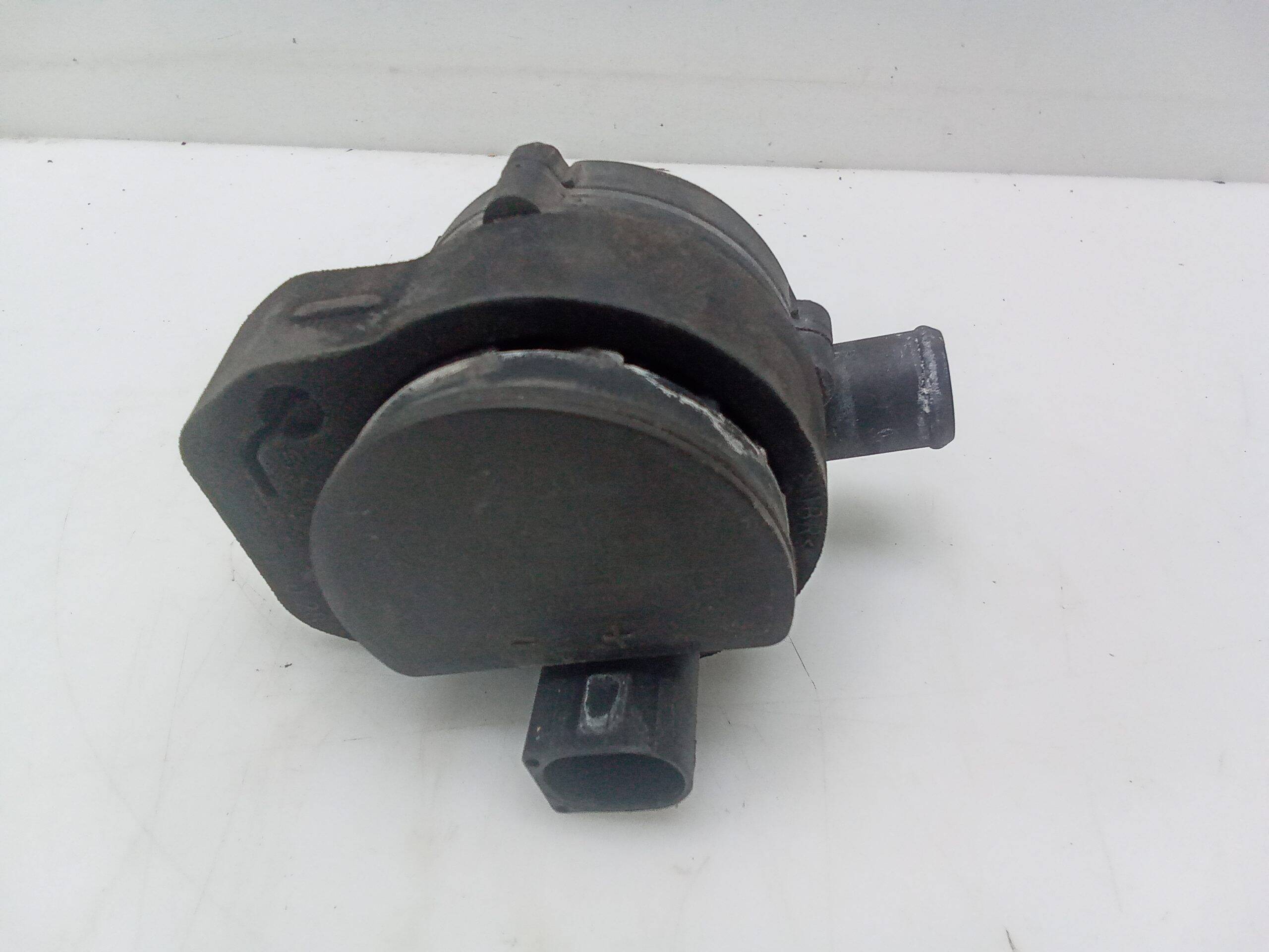 Bomba agua exterior mercedes-benz clase m (bm 166)(06.2011->)