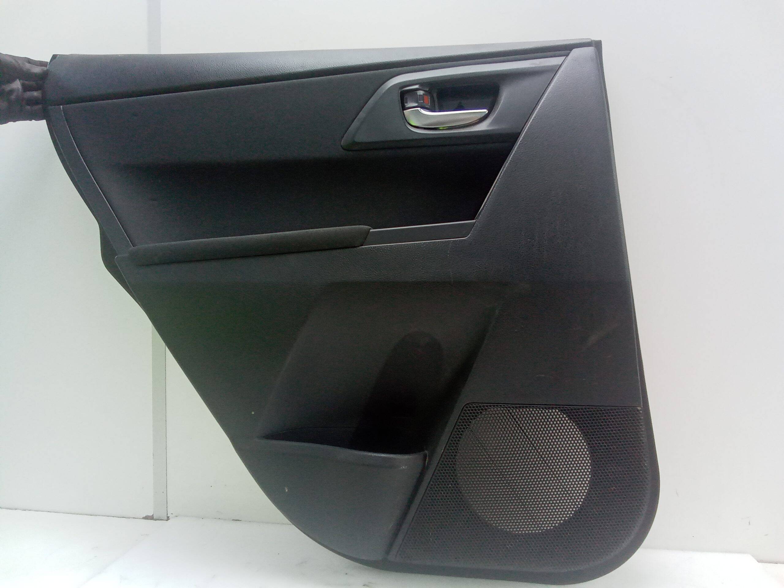 Guarnecido puerta trasera izquierda toyota auris touring sports (e18)(10.2012->)