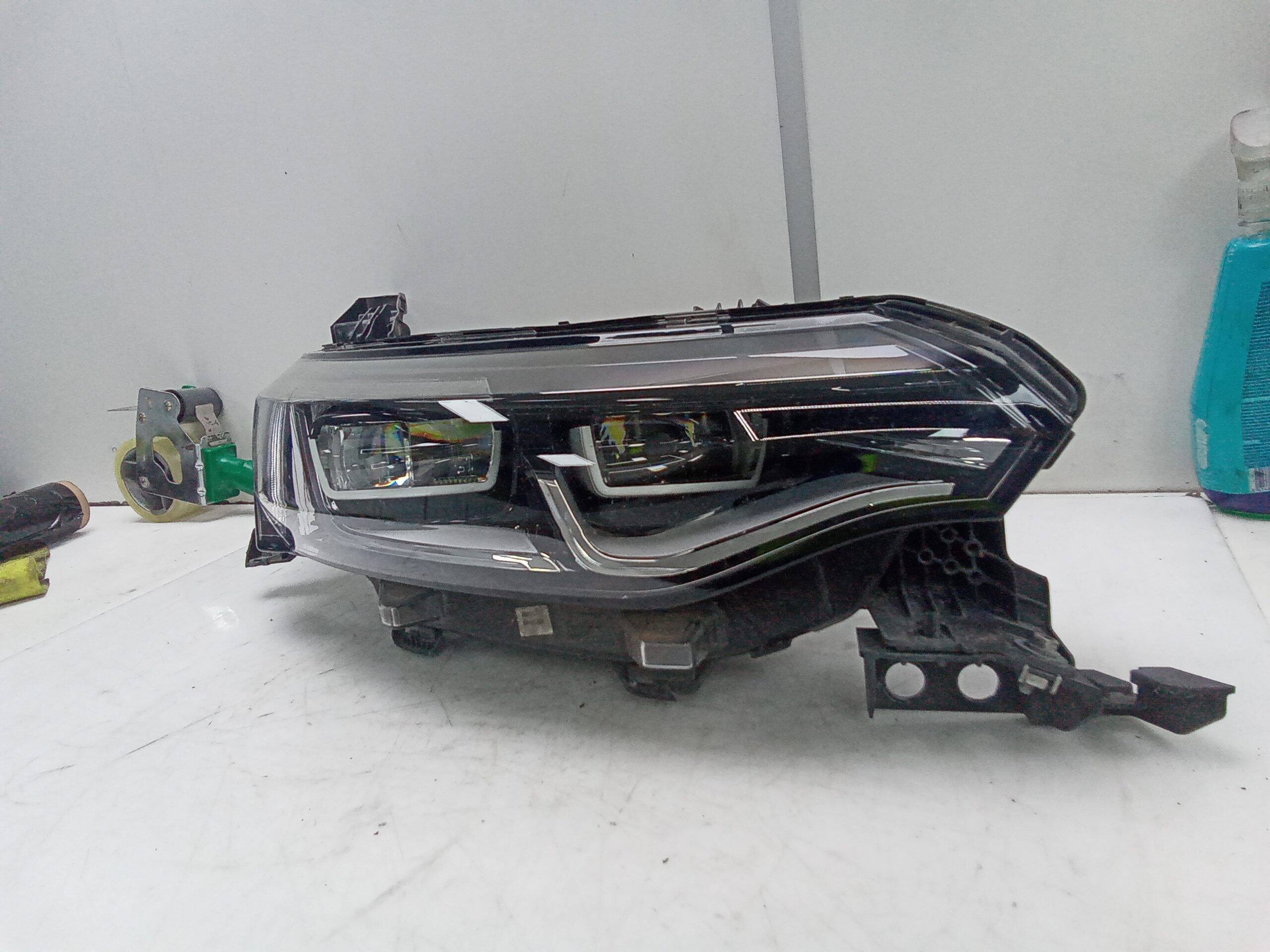 Faro derecho renault talisman (11.2015->)