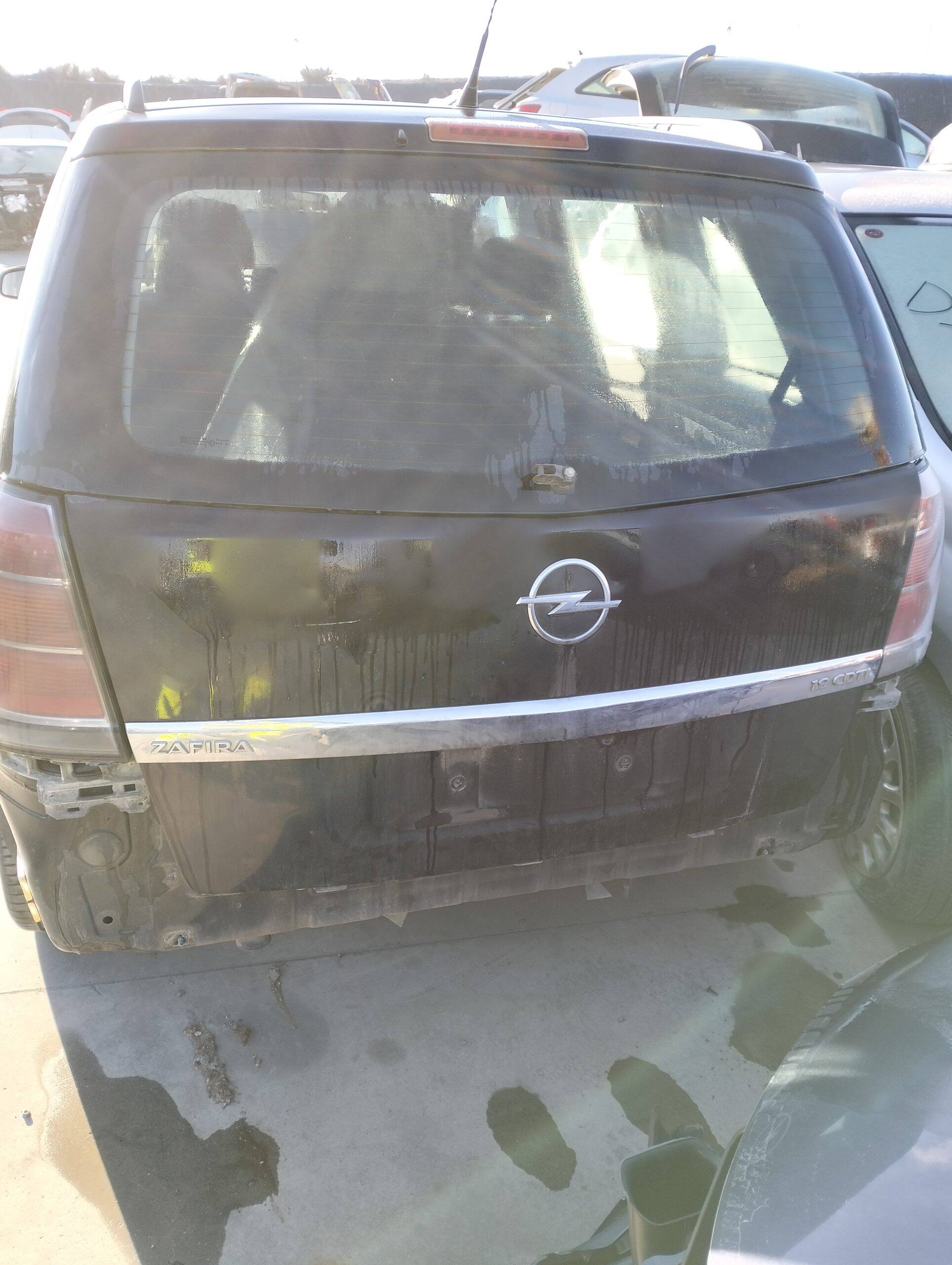 Porton trasero opel zafira b (2005->)