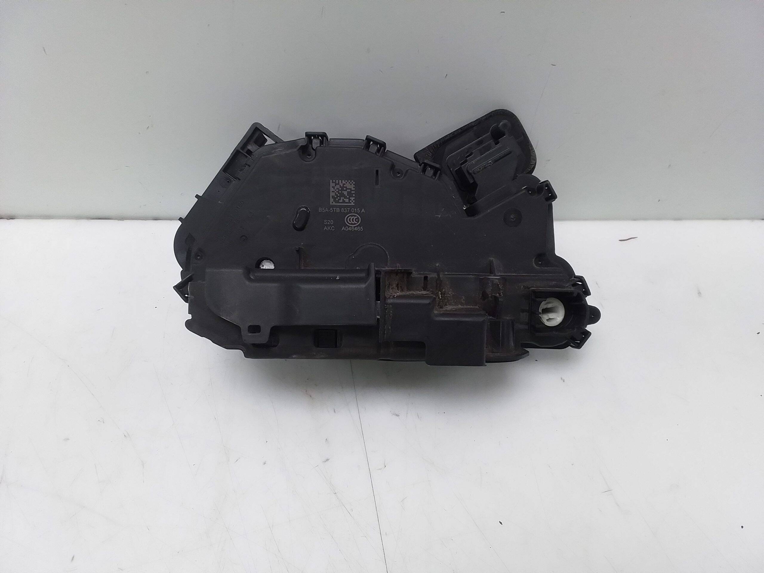 Cerradura puerta delantera izquierda seat ibiza (6p1)(05.2015->)