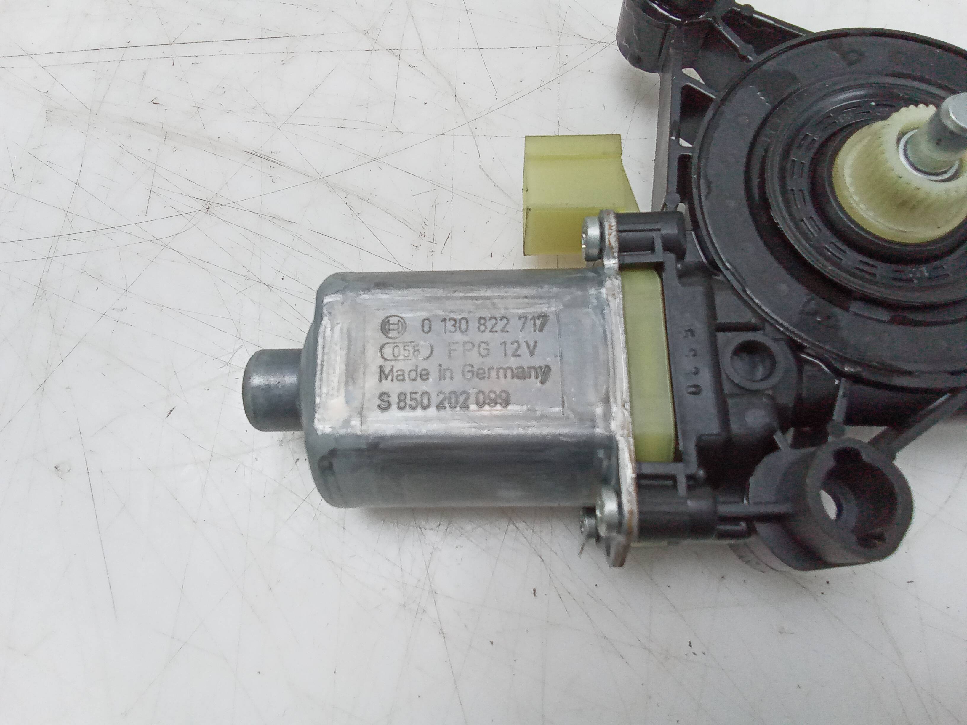 Motor elevalunas delantero derecho volkswagen caddy ocio (sa)(2015->)