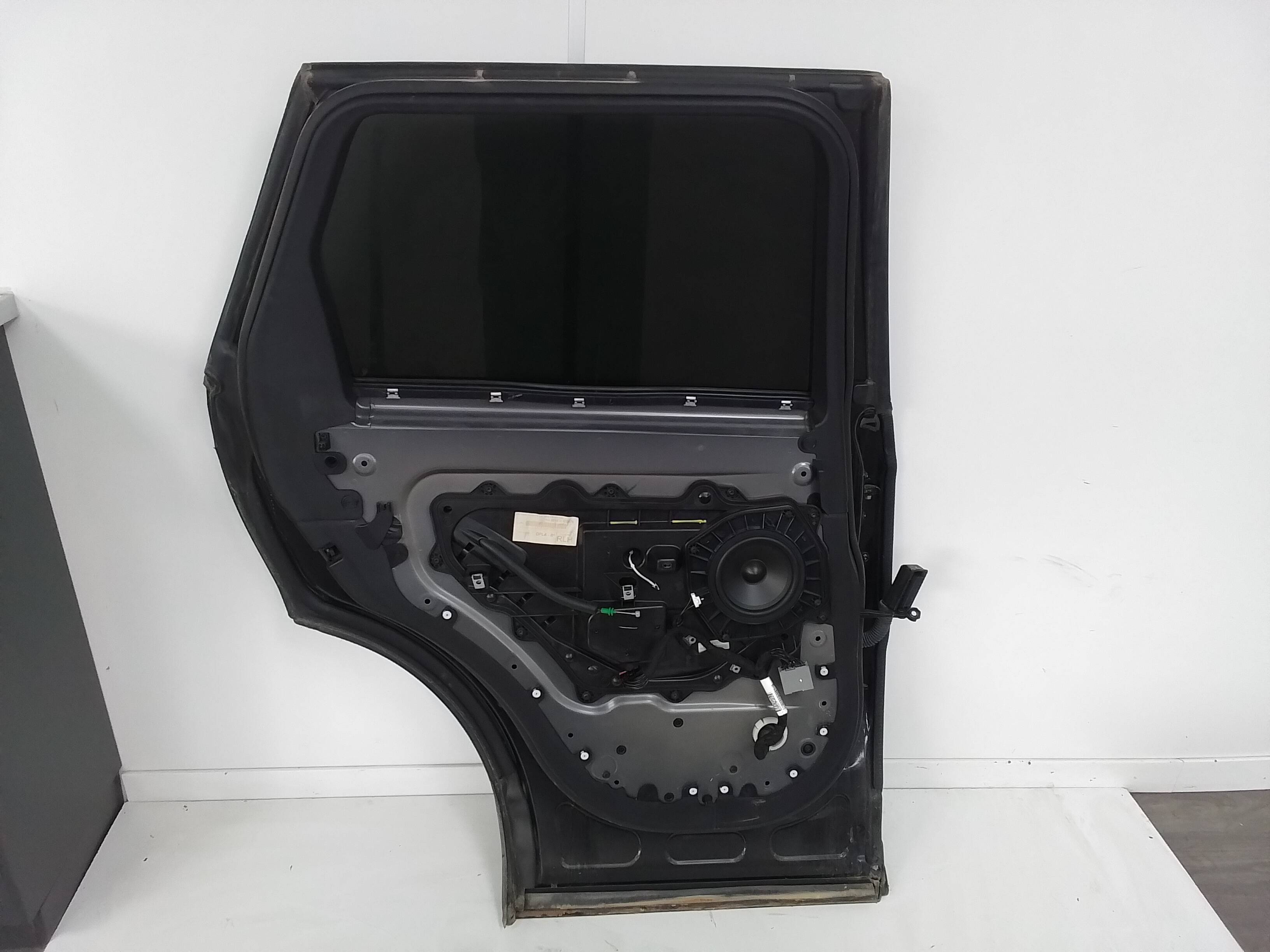 Puerta trasera izquierda land rover range rover sport (2013->)