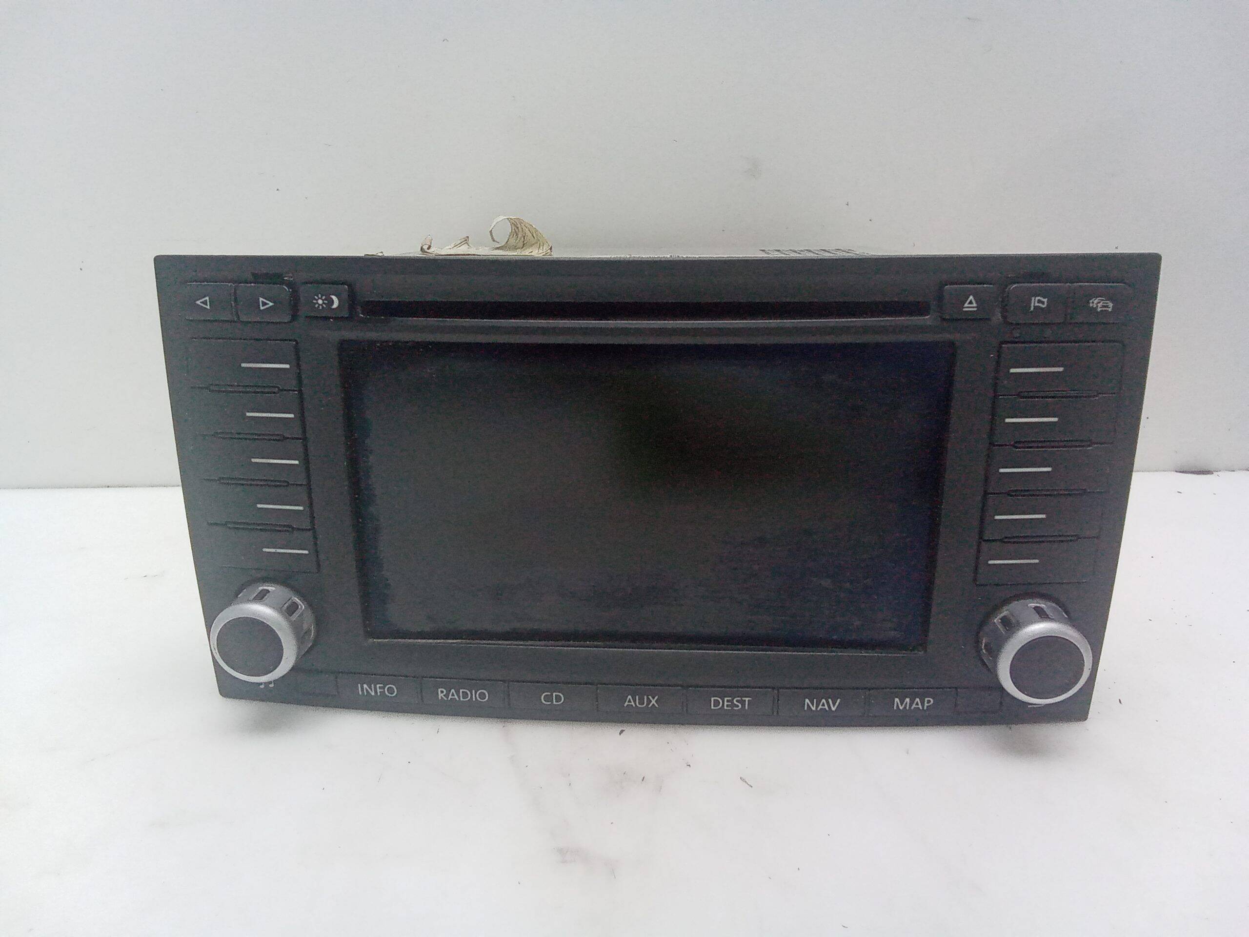 Radio volkswagen touareg (7l6)(12.2006->)