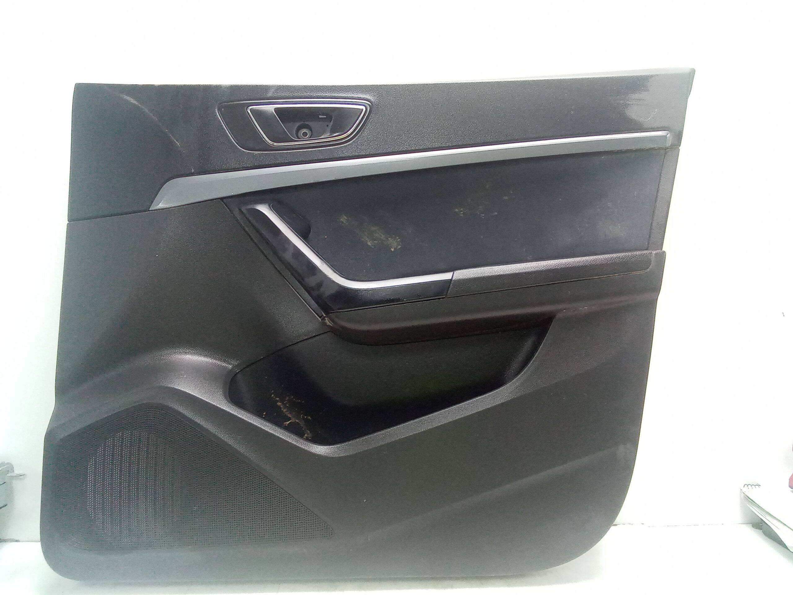 Guarnecido puerta delantera derecha seat ateca (kh7)(03.2016->)