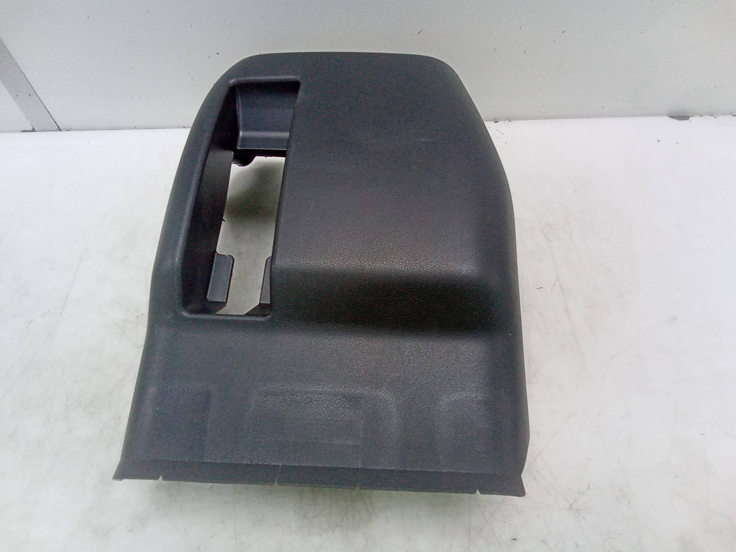 Carcasa columna direccion toyota rav4 (a4)(2013->)