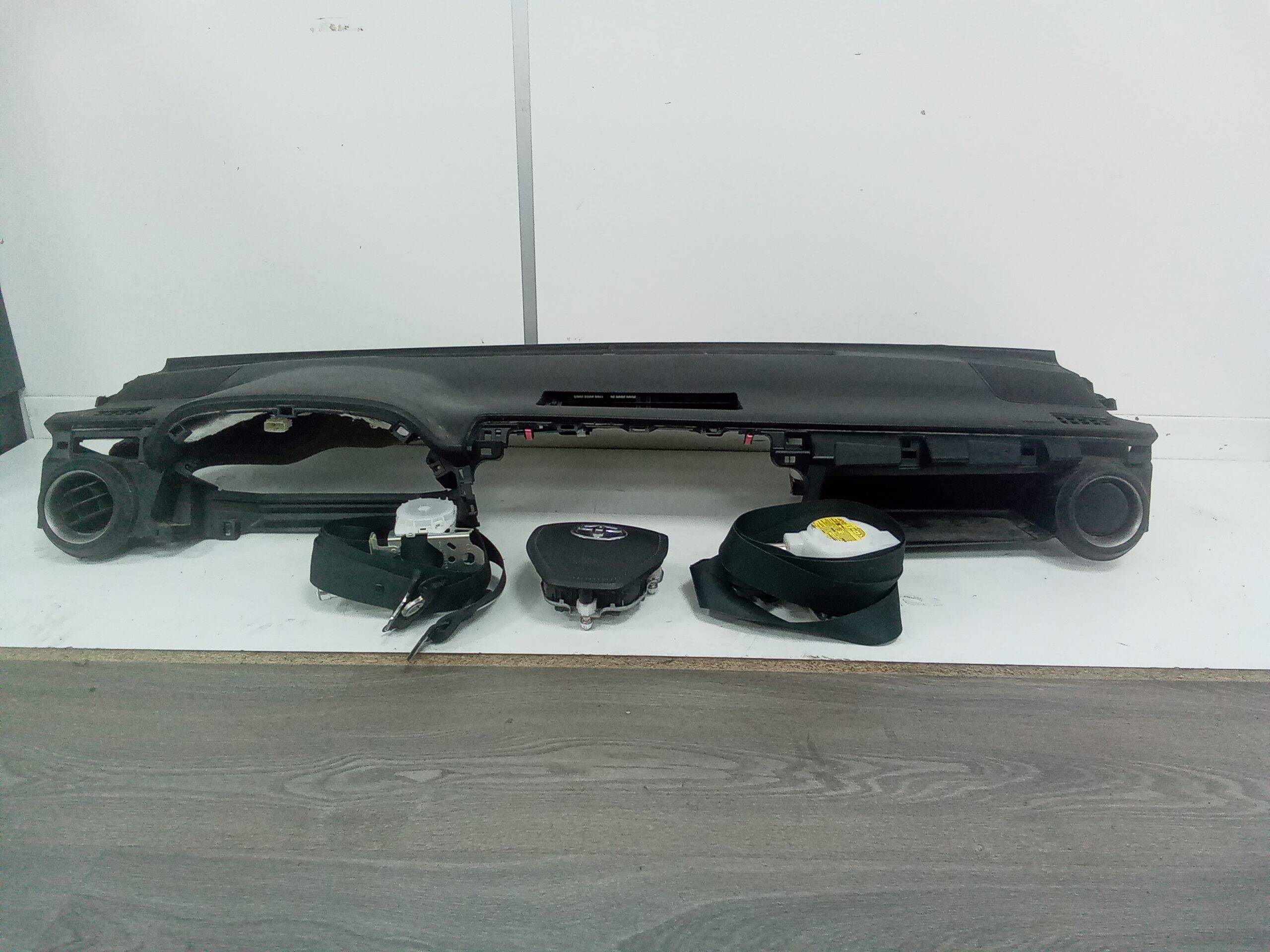 Kit airbag toyota rav4 (a4)(2013->)