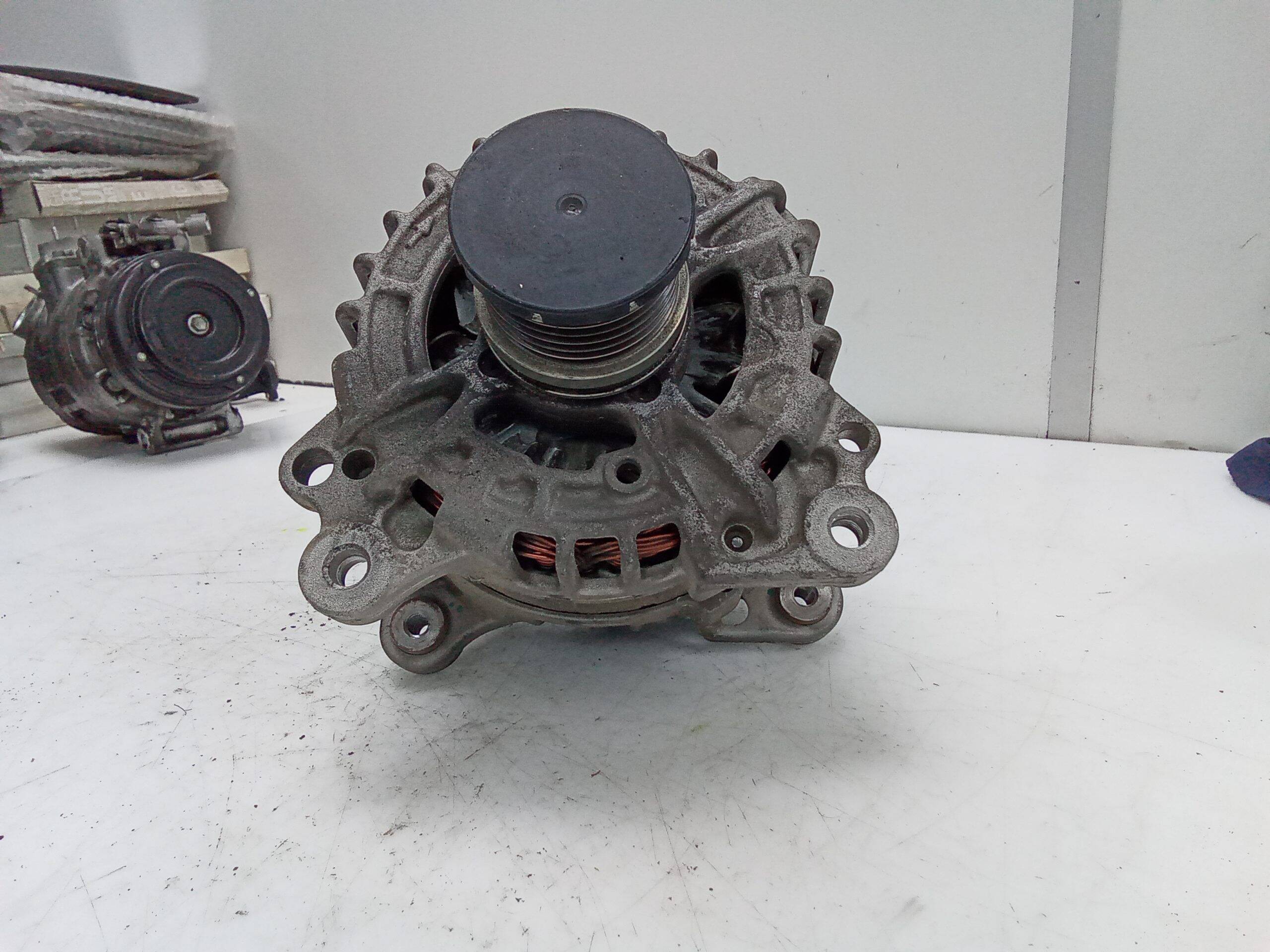 Alternador volkswagen crafter furgón (sy/sx)(09.2016->)