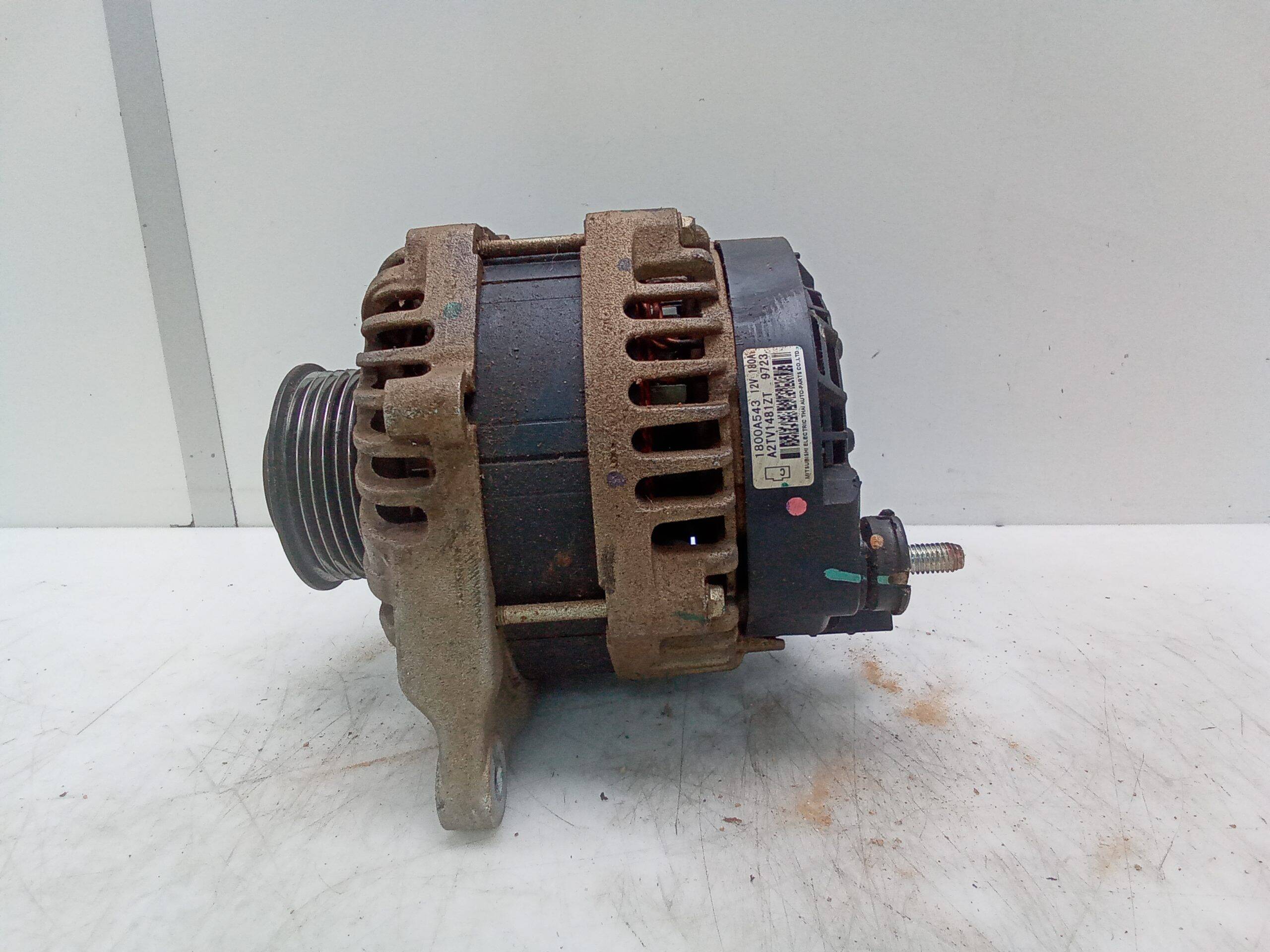 Alternador mitsubishi l 200 (kk0/kl0)(2015->)