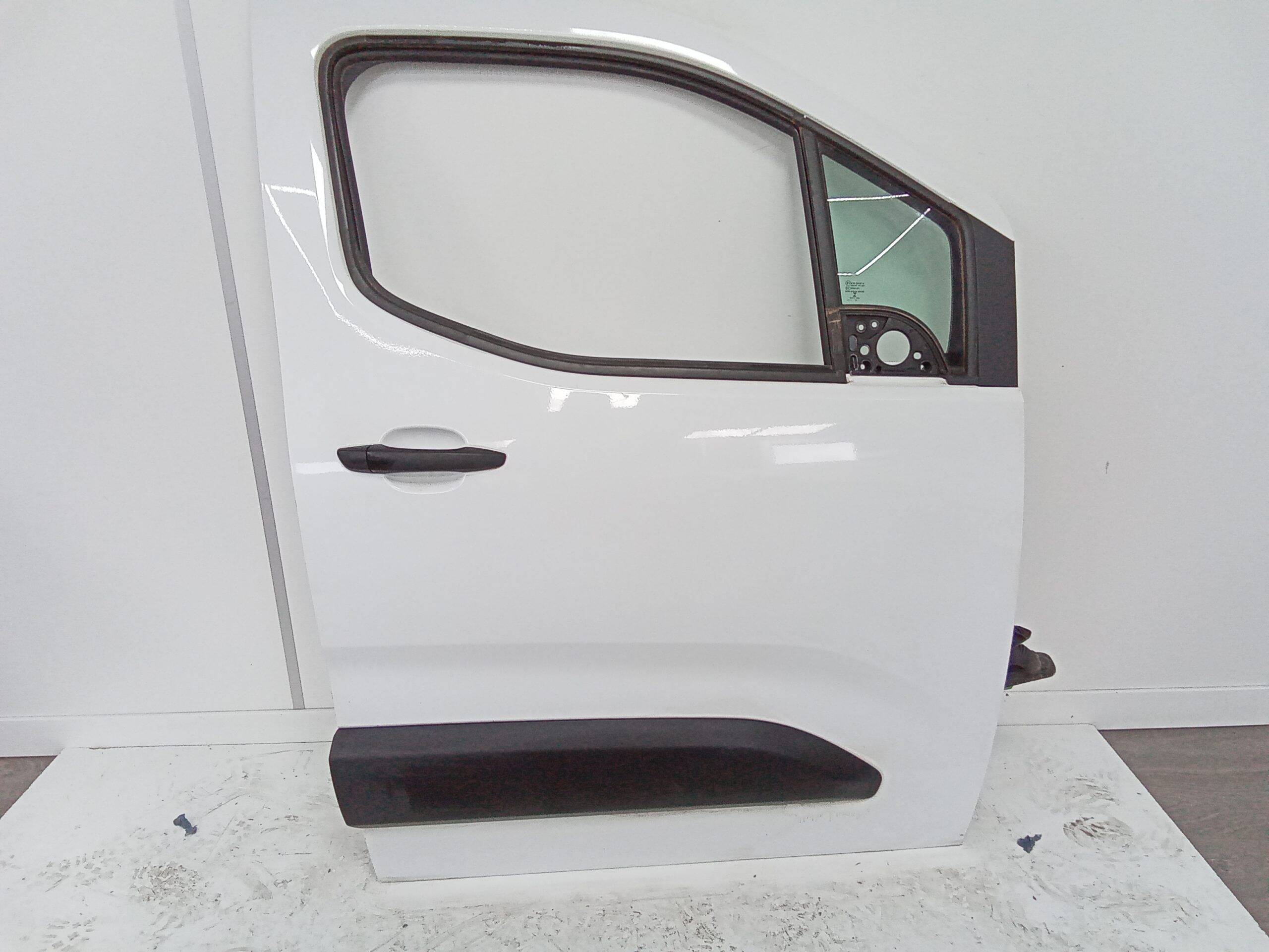 Puerta delantera derecha citroen berlingo combi (07.2018->)